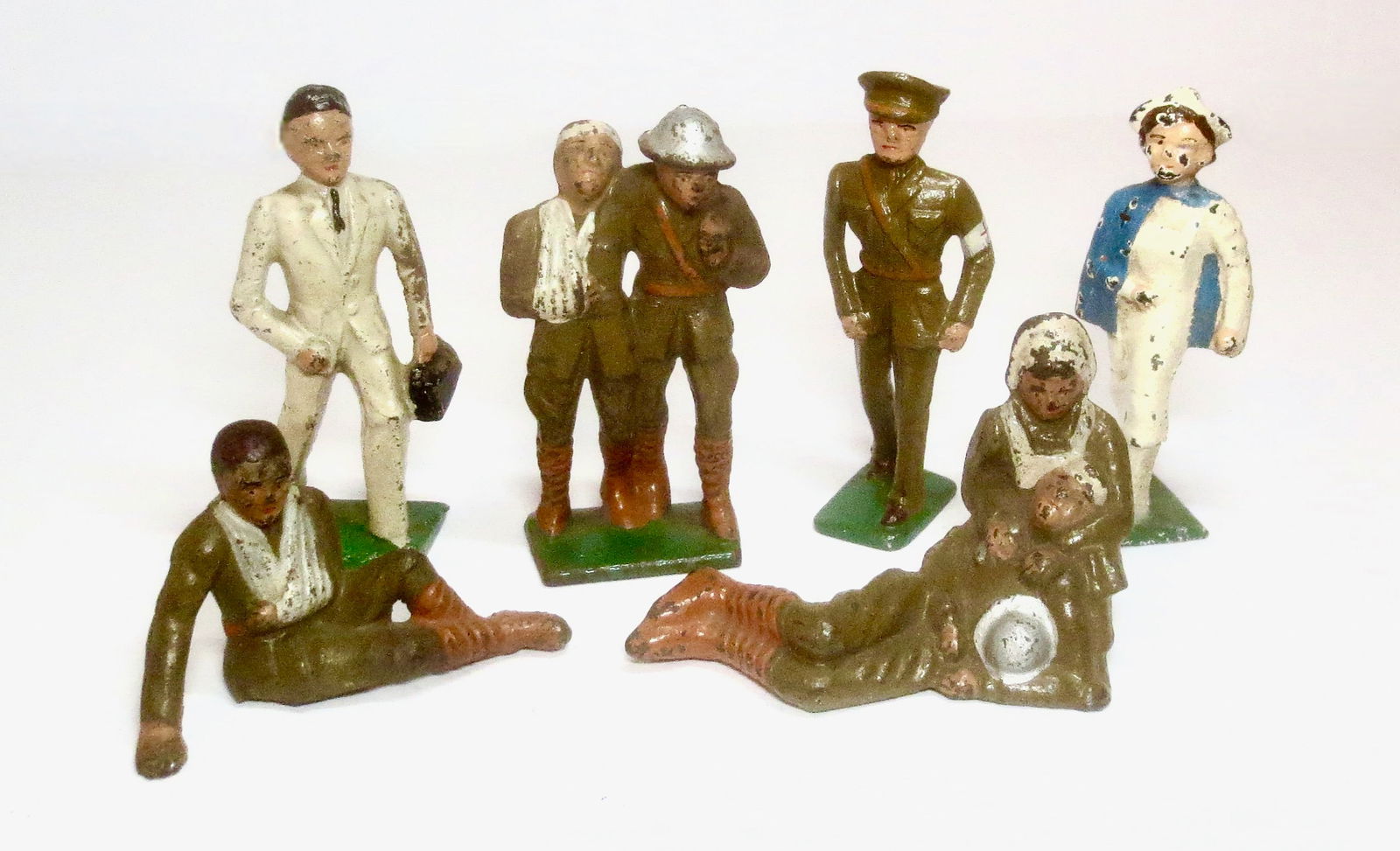 Grey Iron Medical Figures (1 of 1)