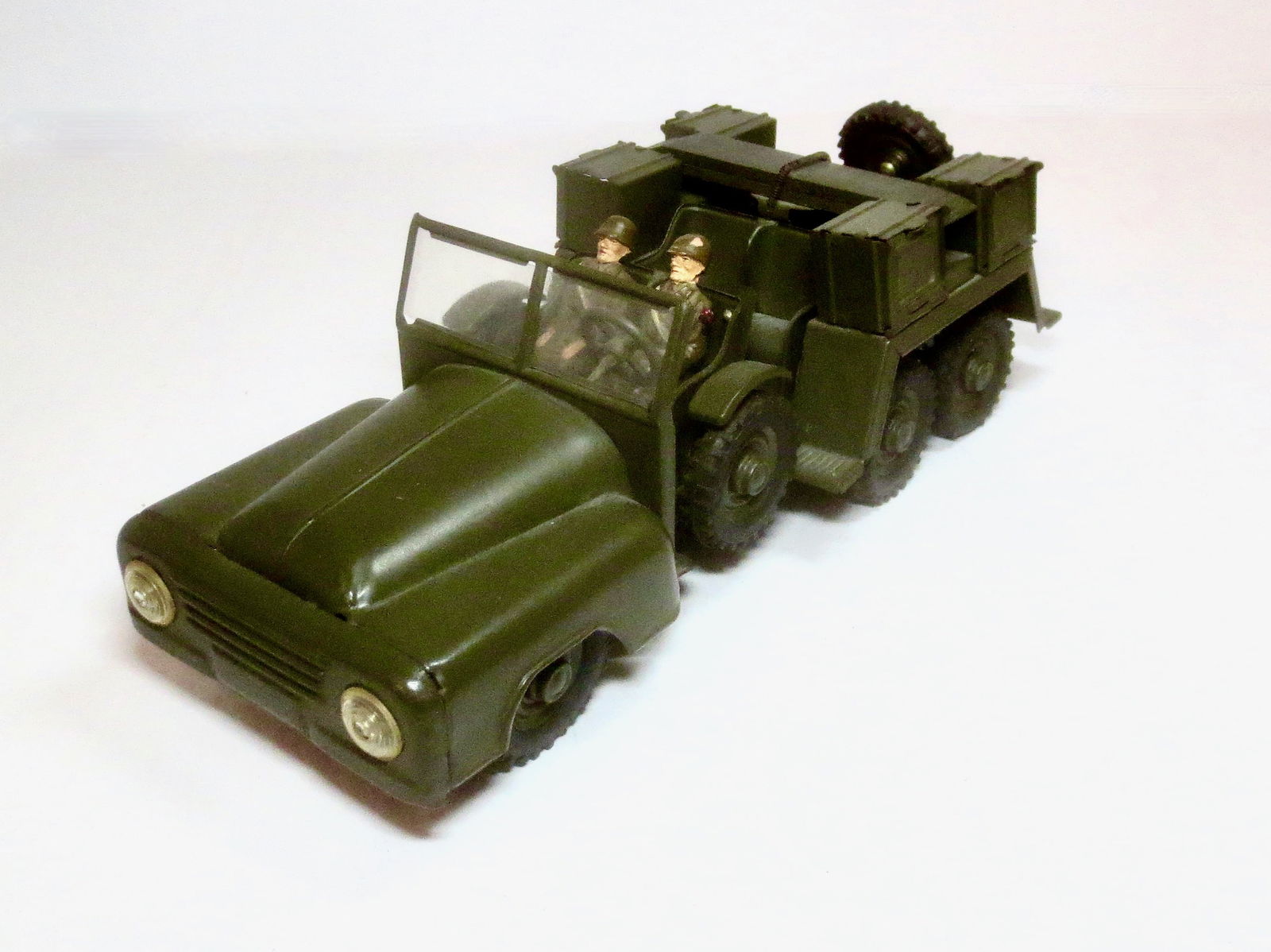 Hausser Post War Tinplate Truck (1 of 4)