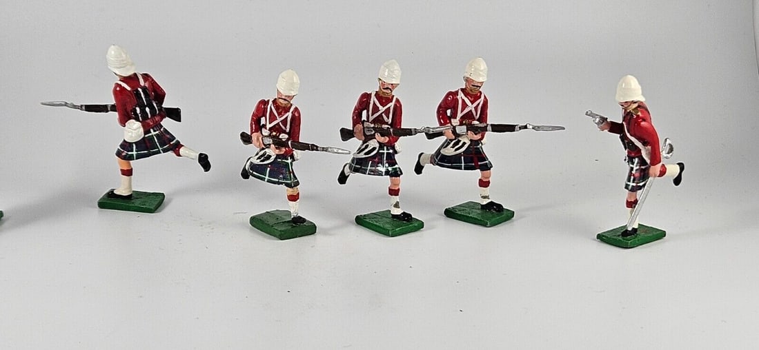Trophy Toy Soldiers Zulu Wars Britsh Highlanders (1 of 2)