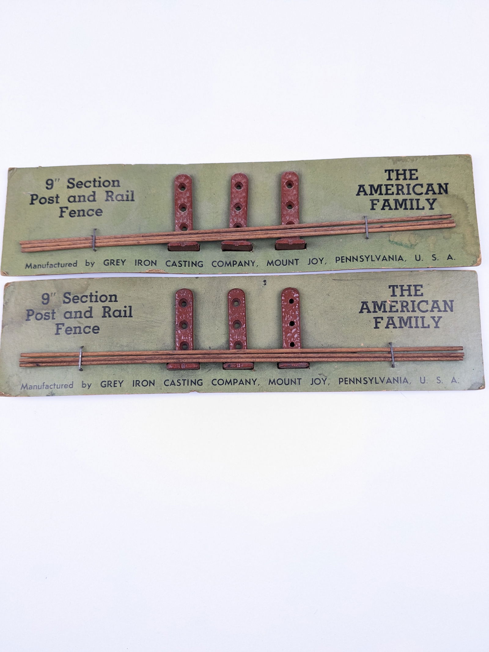 Grey Iron Post & Rail Sections On Card (1 of 1)