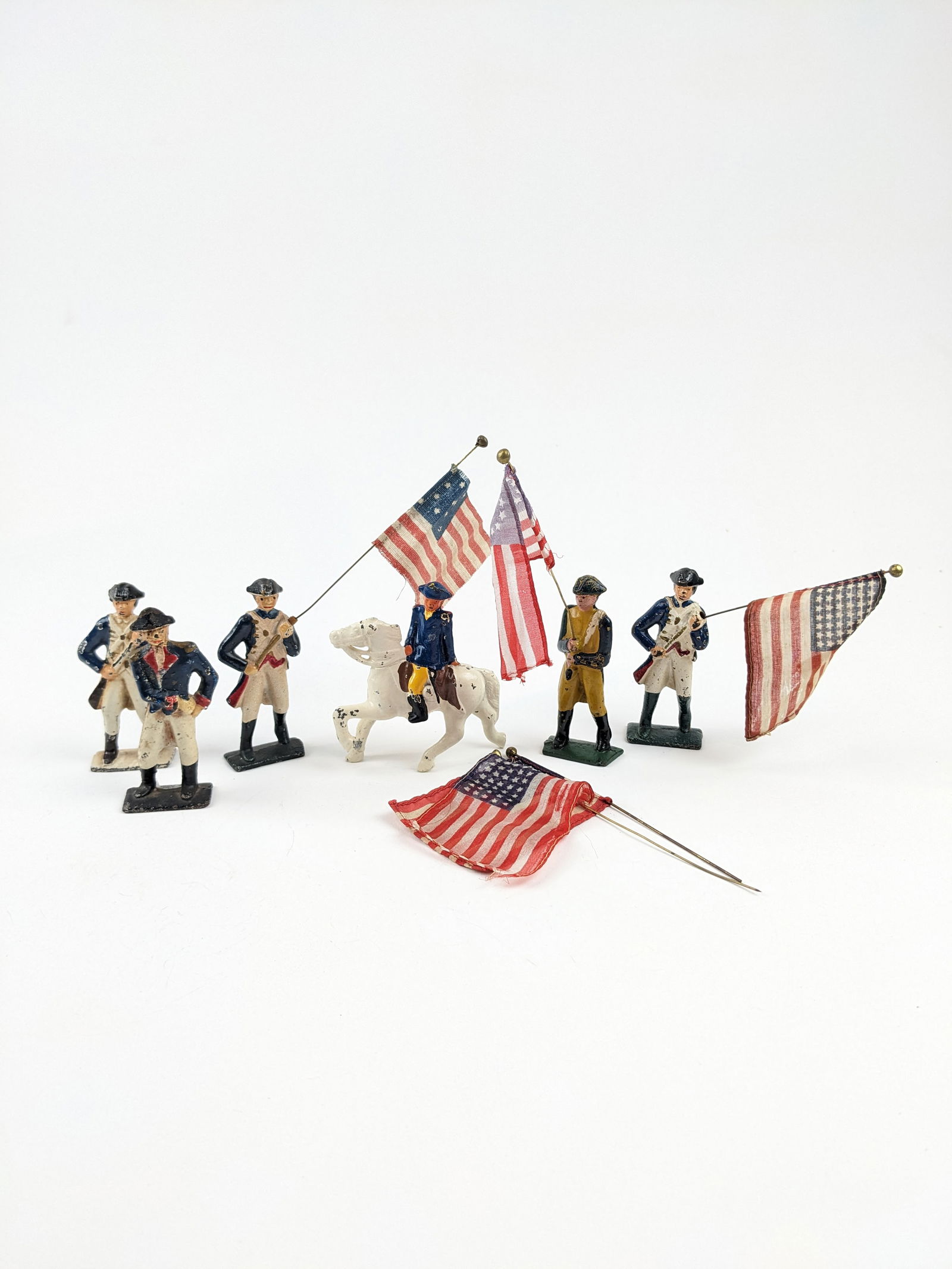 Grey Iron Colonial Flagbearers RARE: 6 Pieces Condition Good-Very Good No Box