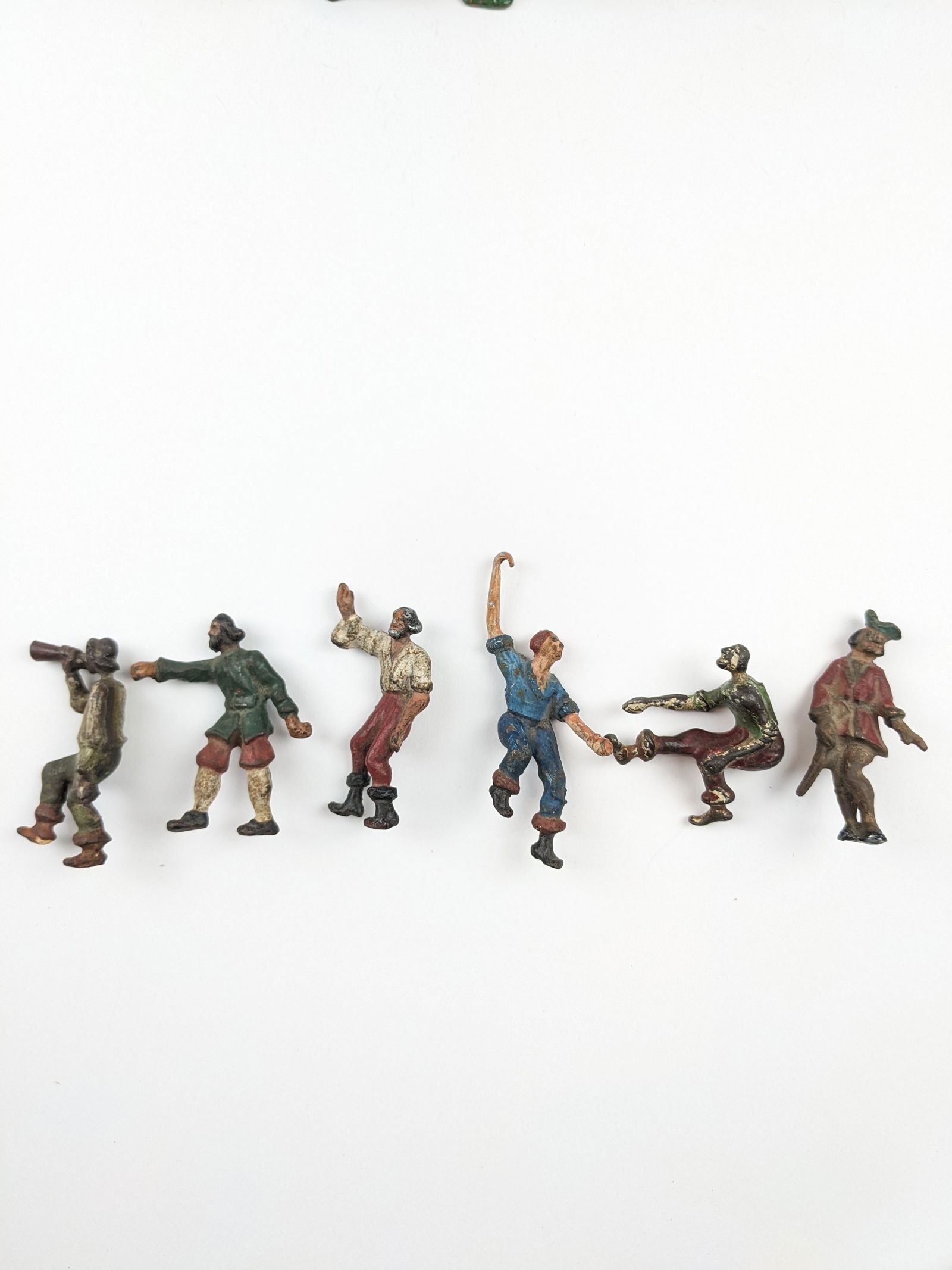 Grey Iron Elizabethan Figures (1 of 1)