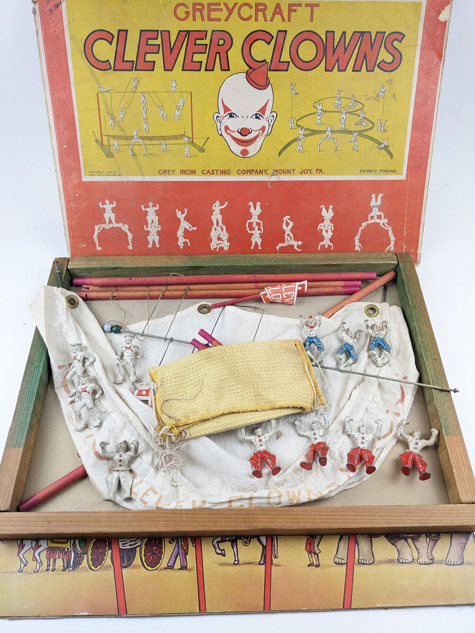 Grey Iron Clever Clowns Largest Set (1 of 1)