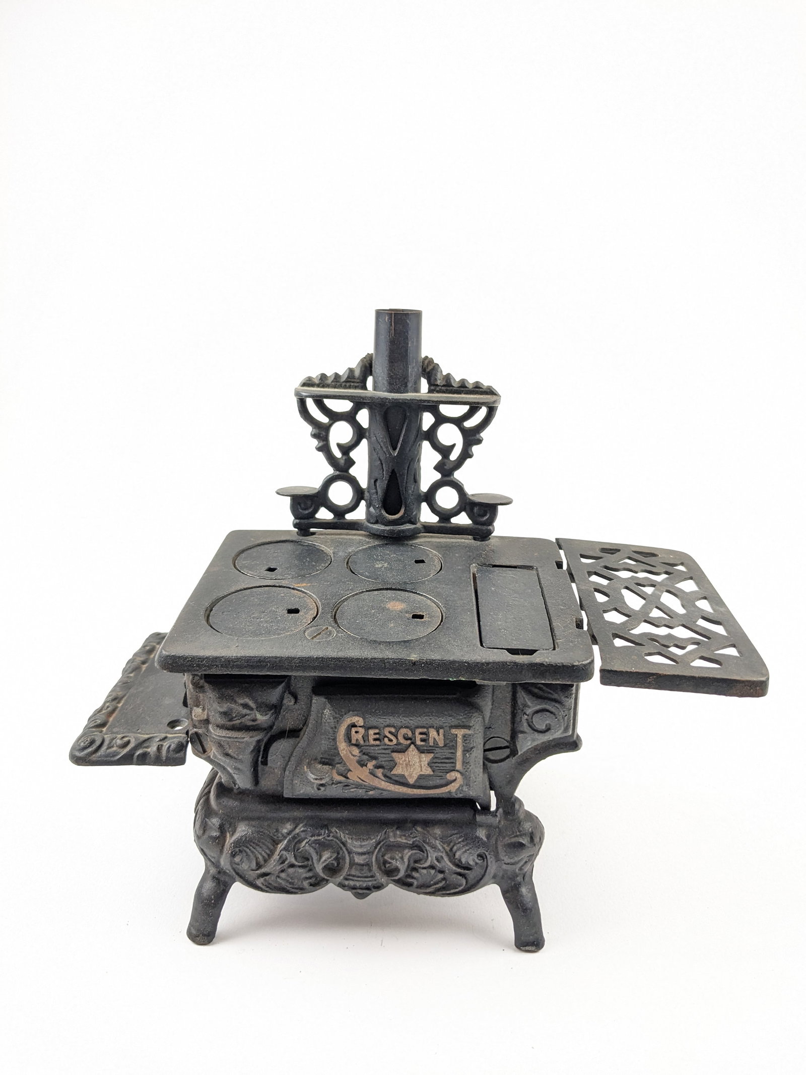 Grey Iron Stove: 8 Pieces Condition Very Good No Box