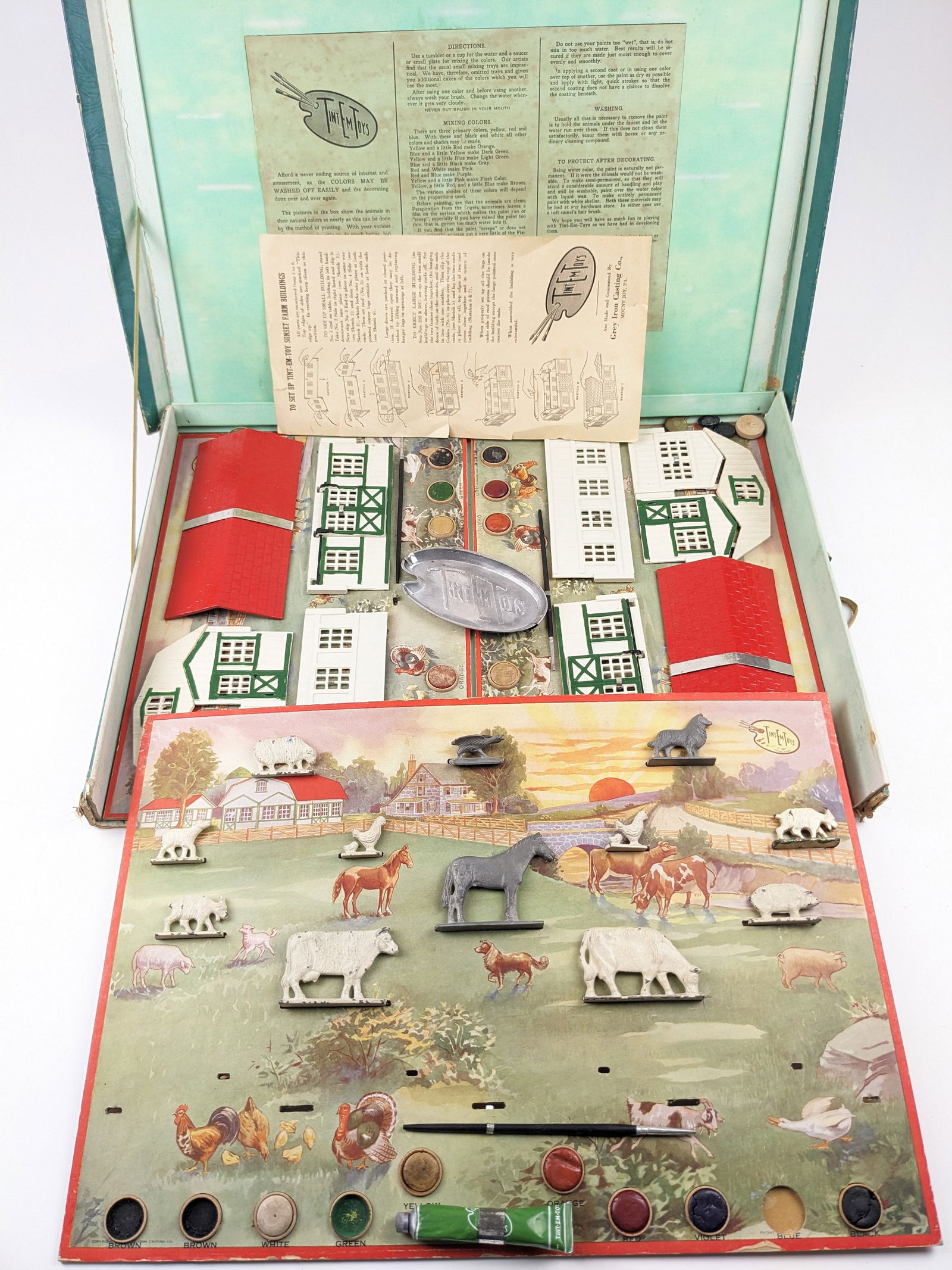 Grey Iron Paint Your Farm Set (1 of 1)