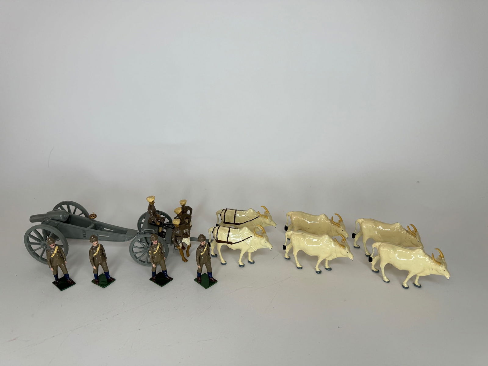 Kingcast No A13 Oxen Drawn Artillery (1 of 1)