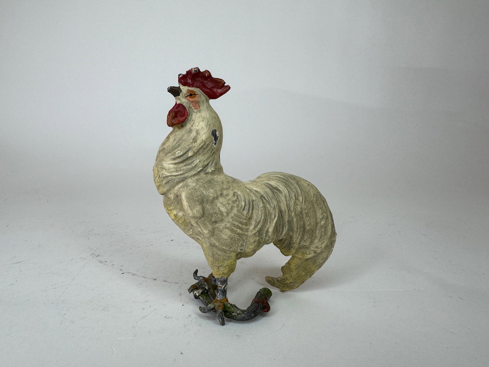 Crowing Rooster Souvenir Figure: German Nippet. 4.5" high. Condition excellent.