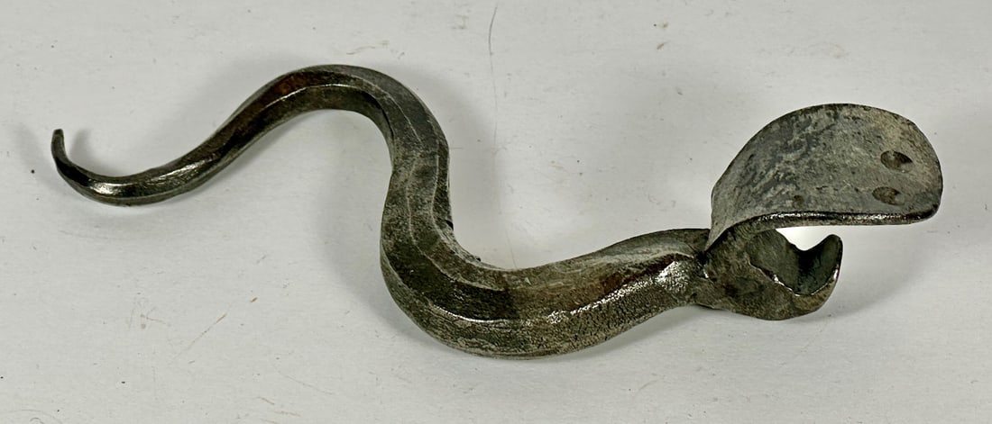 Snake Bottle Opener (1 of 1)