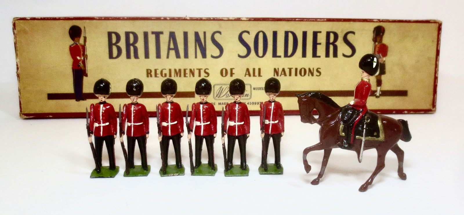 Britains #2083 The Welch Guards (1 of 1)