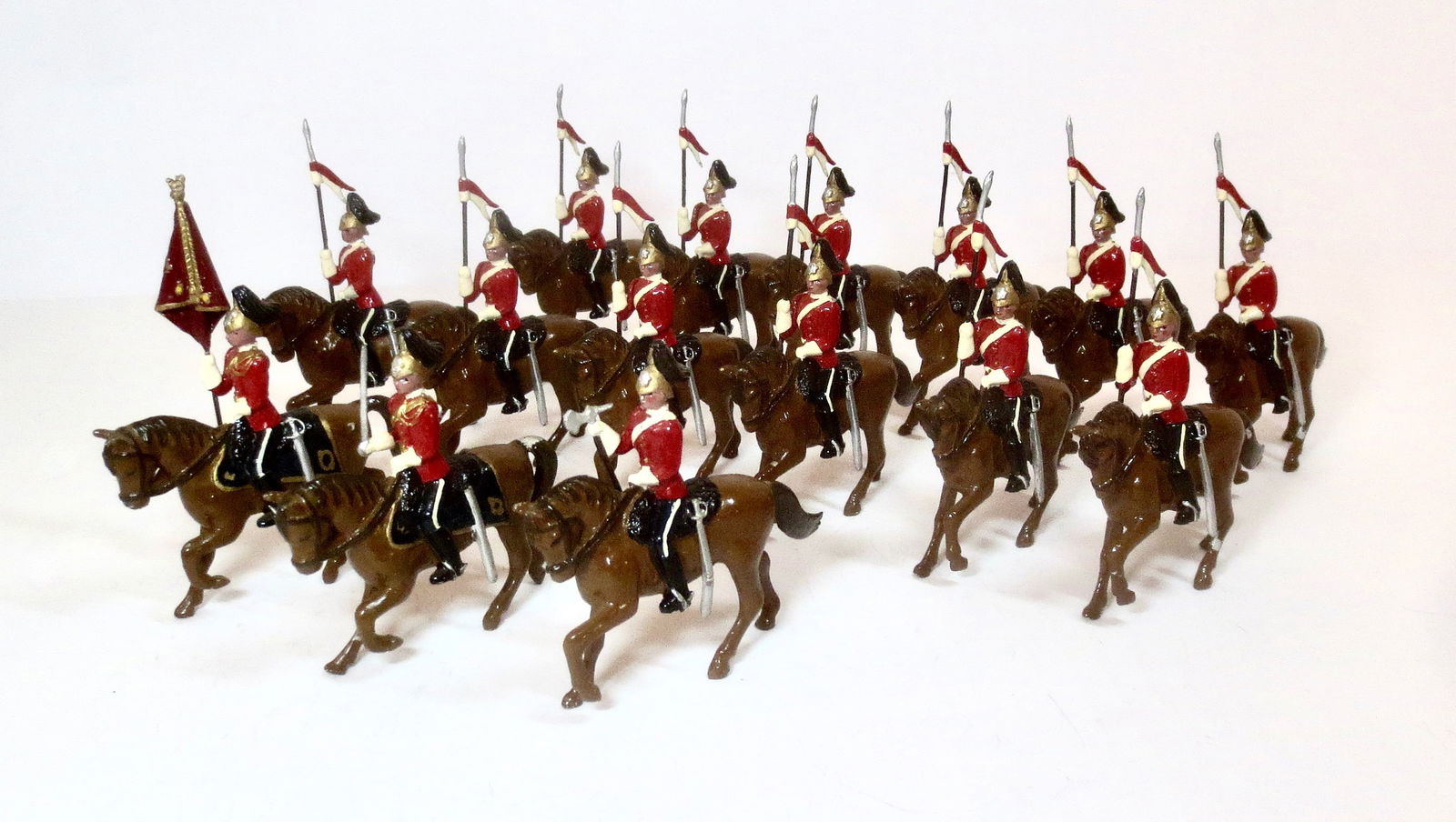 Blenheim 1st Dragoons With Colours & Officer (1 of 1)