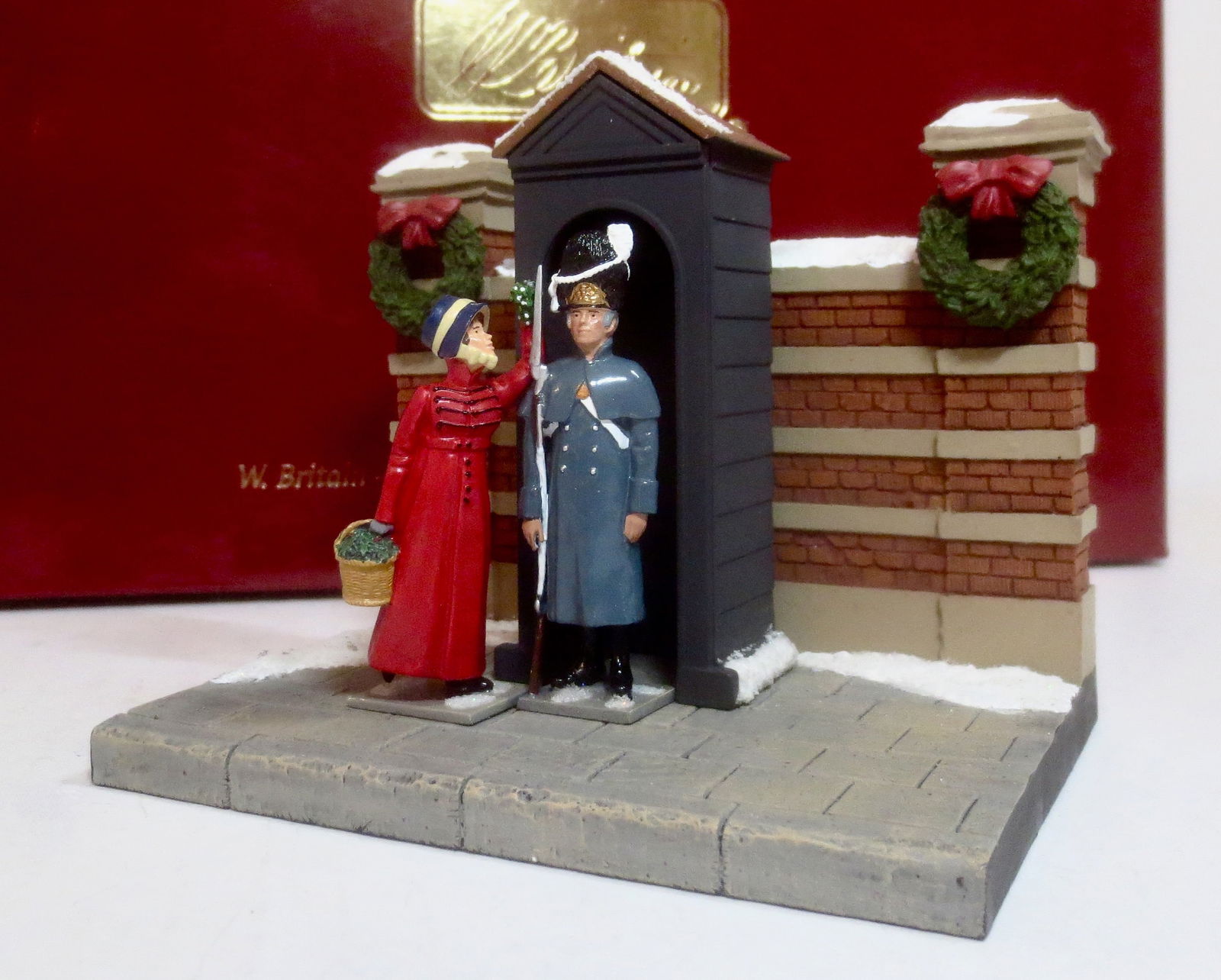 Britains #50003C "Under The Mistletoe" (1 of 1)