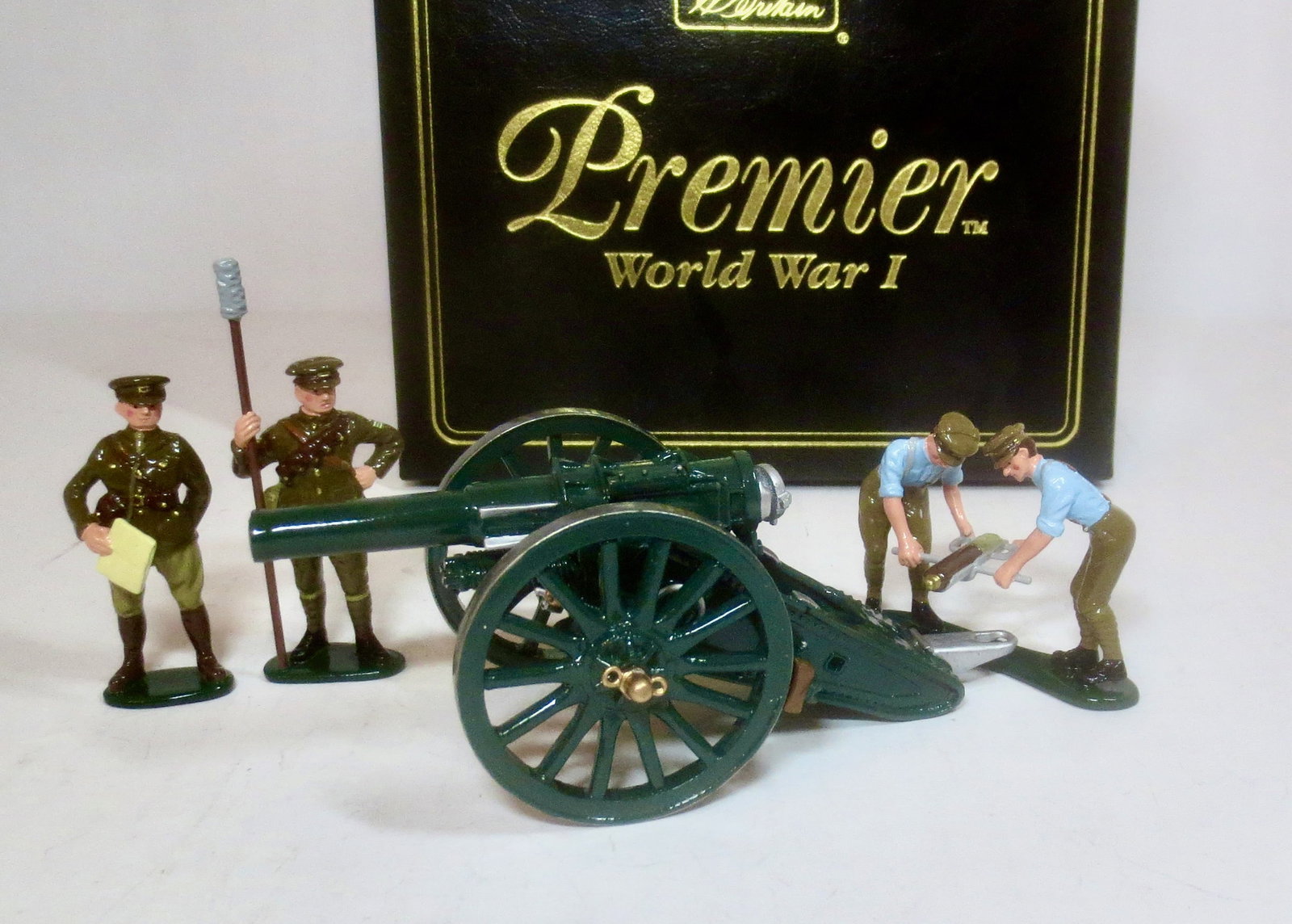 Premier #41029 British 6" Howitzer: With Officer & Three Man Crew. 4 pieces. Mint condition. Box excellent.