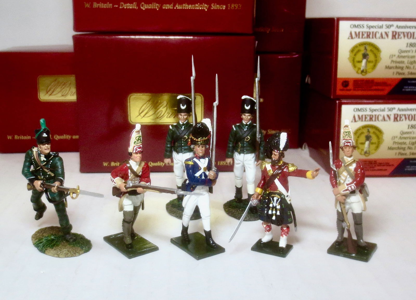 Britains Assorted Single Figures (1 of 1)