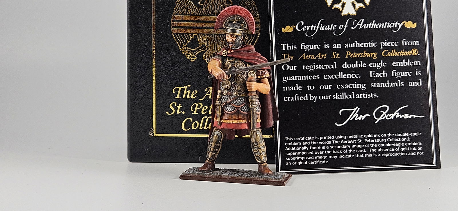 AeroArt St. Petersburg Elite Roman Centurion (1 of 5)