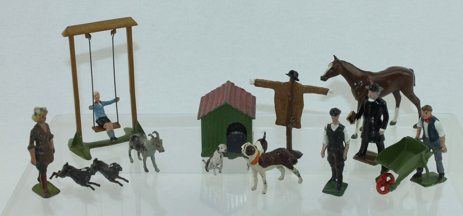 Britains Farm Lot Scarecrow, Child in Swing (1 of 4)