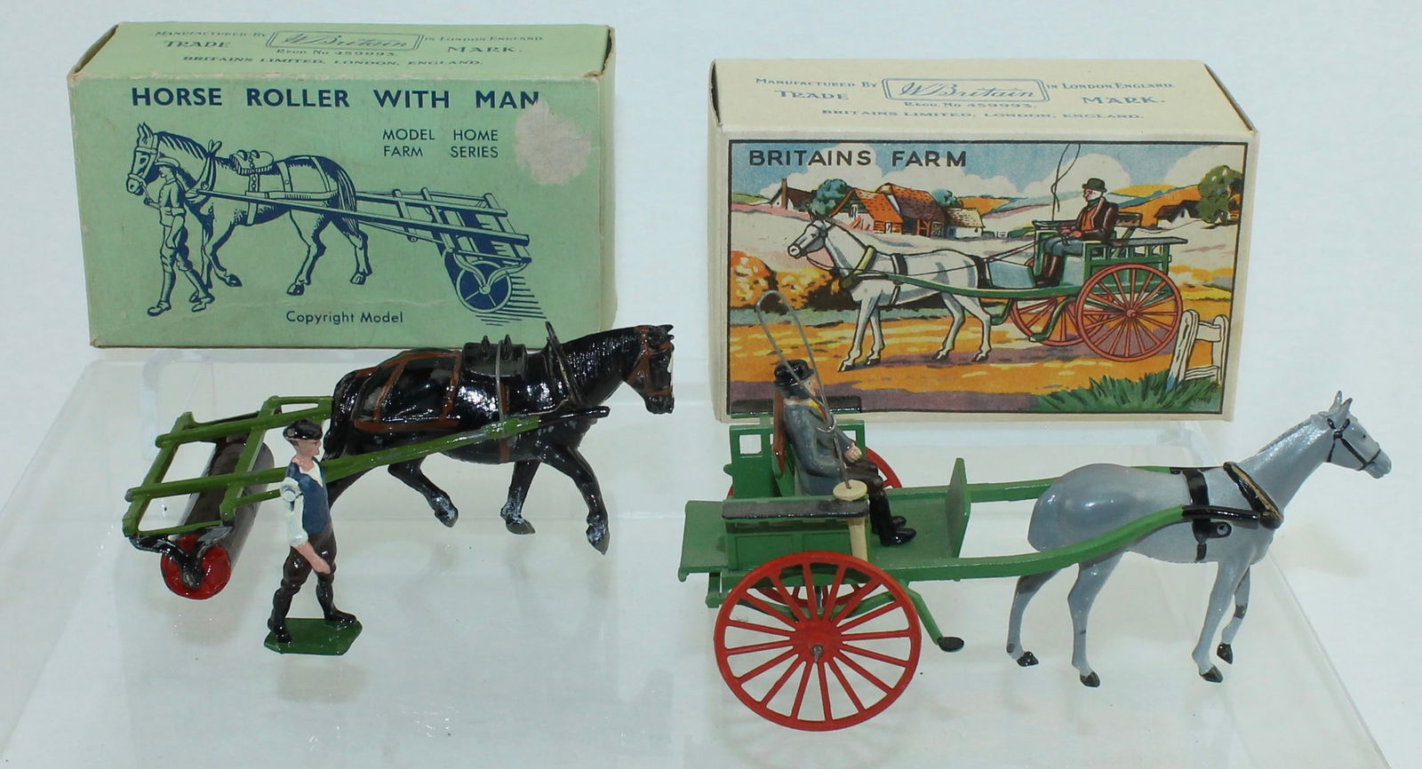 Britains Farm Horse Drawn Gig and Roller (1 of 4)