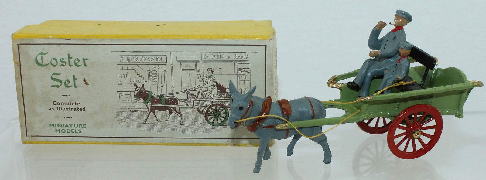 F G Taylor Set 812 Coster (1 of 3)