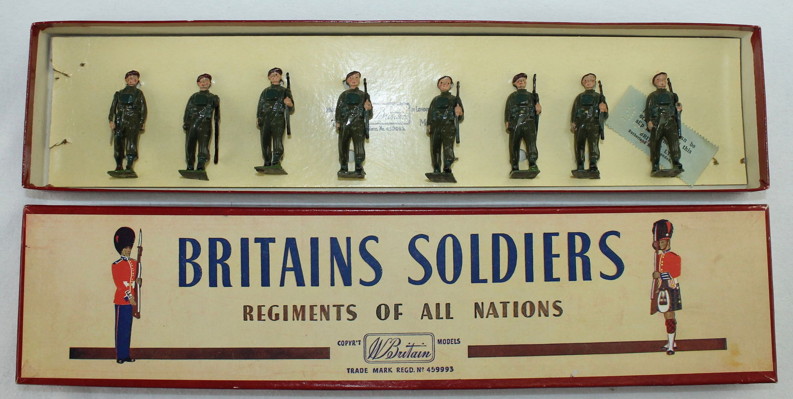 Britains Set 2010 Airborne Infantry Red Devils (1 of 2)