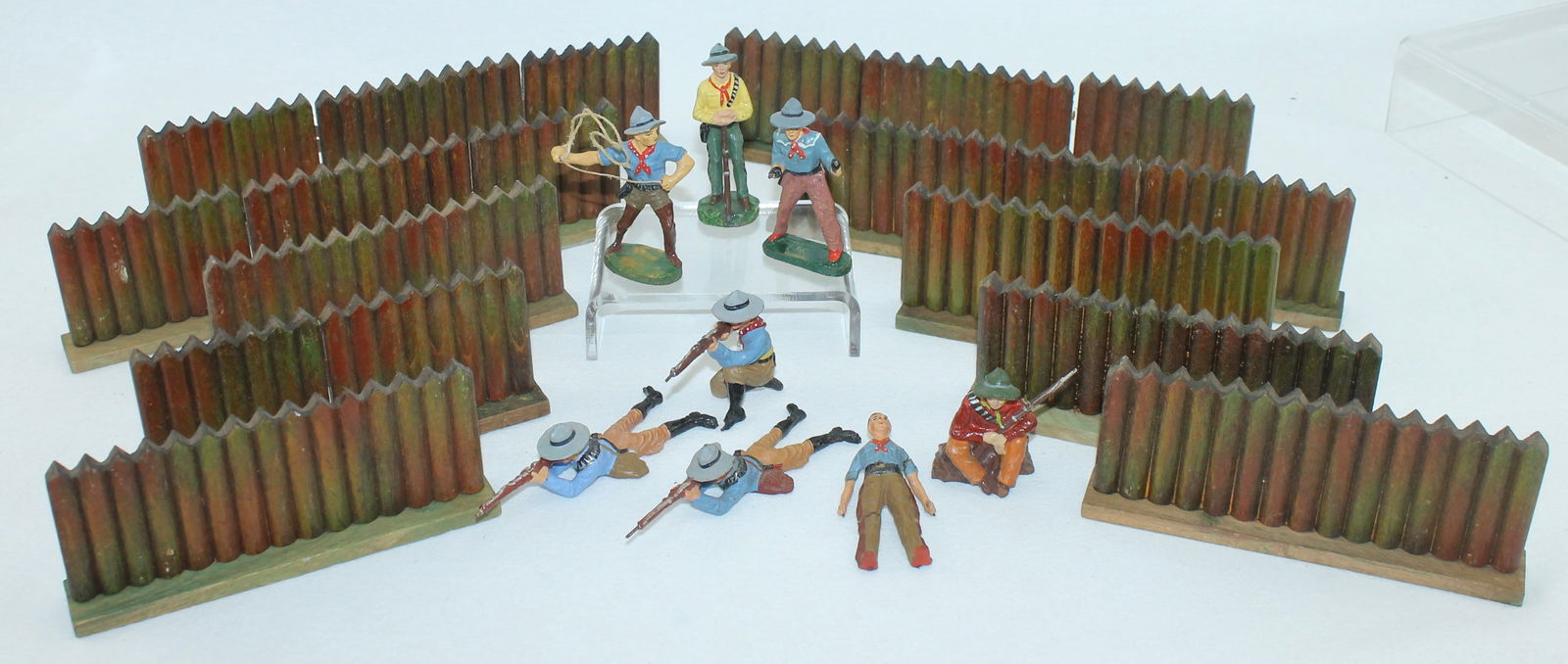 Elastolin Lot Cowboys and Stockade Fencing (1 of 2)