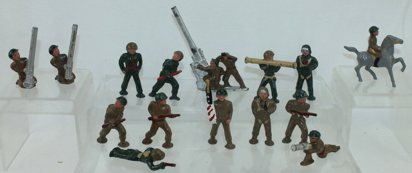 Barclay Lot of Pod Foot Anti-Air Gun Bazooka: In Olive Green and Khaki. 15 Pieces. Condition Very Good to Excellent. No Box.
