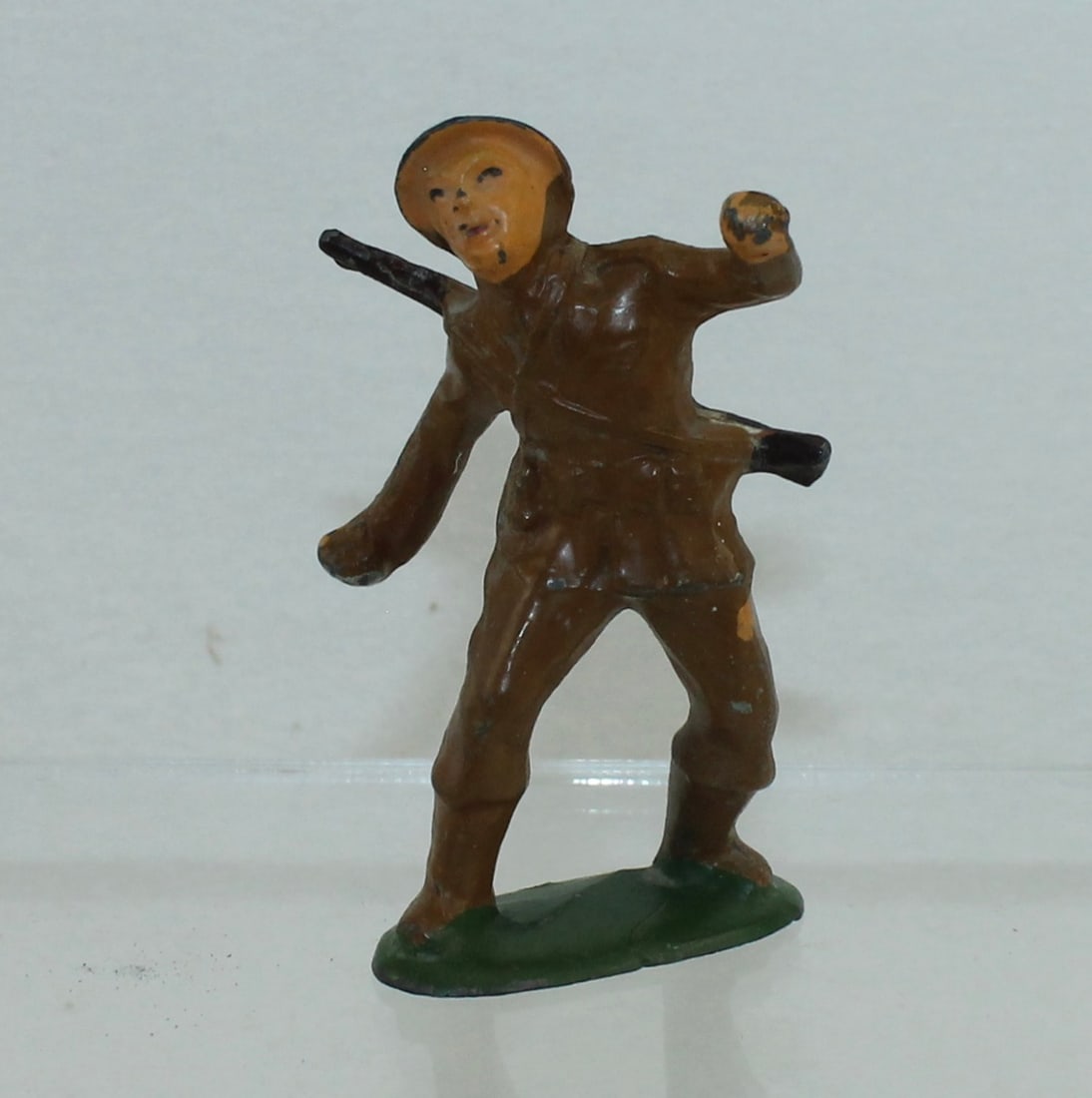 All-Nu Rare AN4 Grenade Thrower: Rare. I Piece. Condition Very Good. No Box.