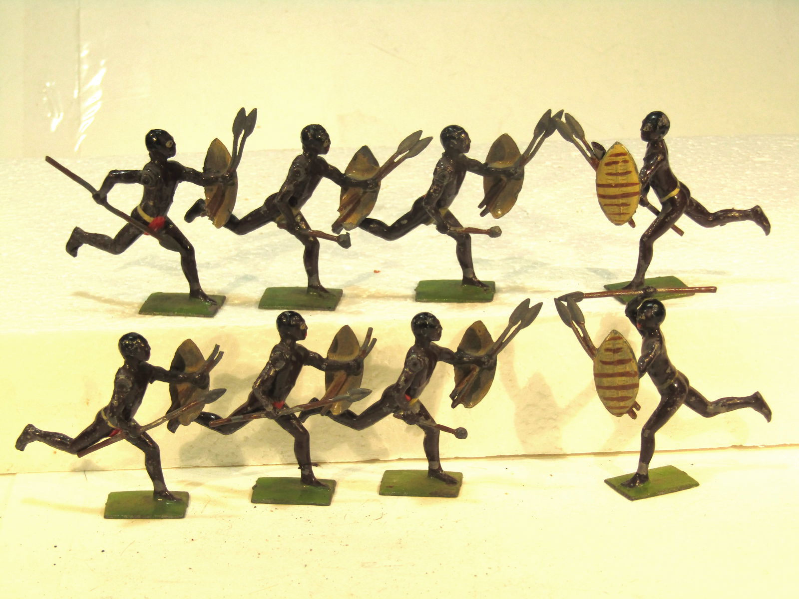 Britains No 147 Zulus (1 of 1)