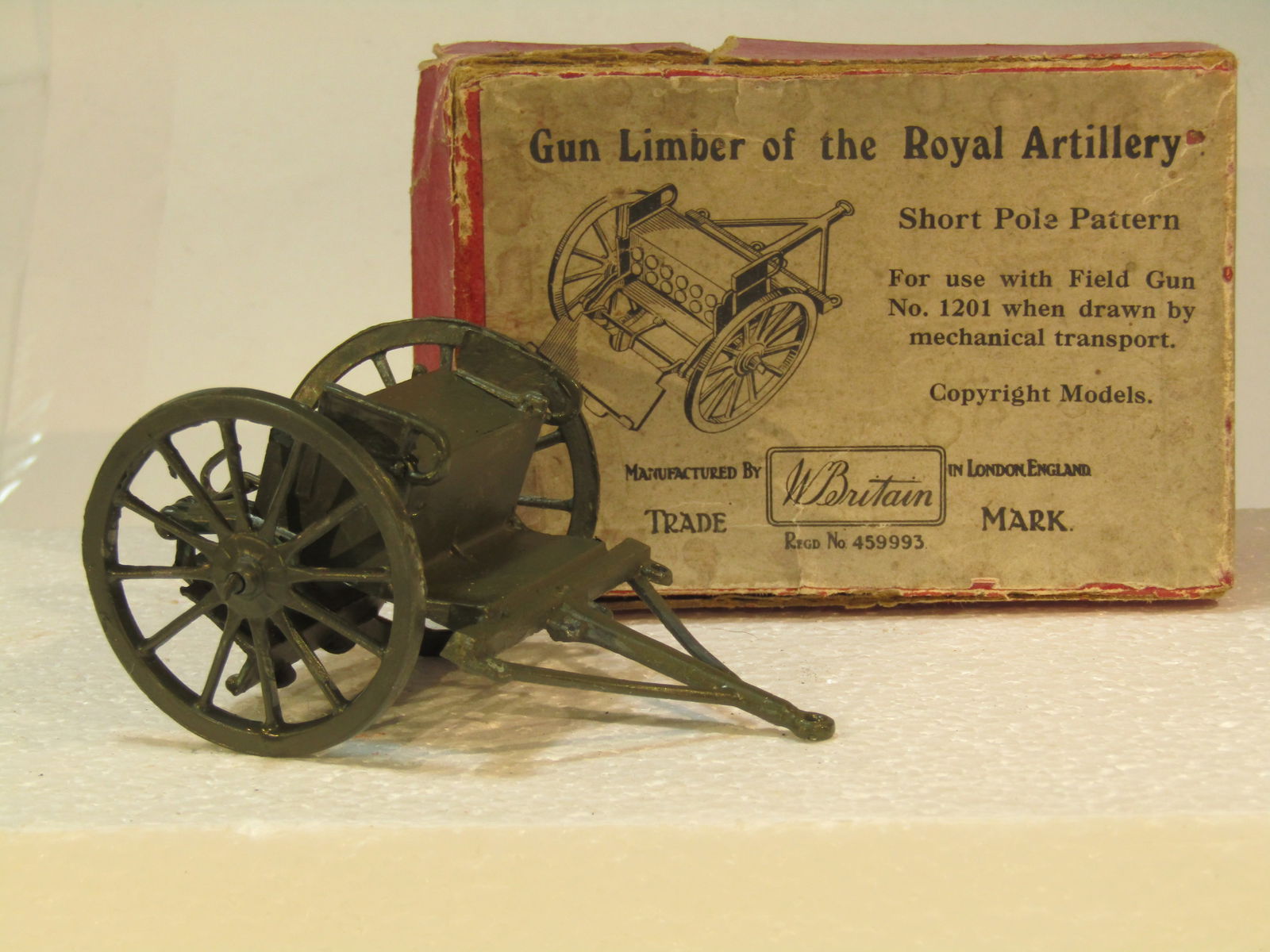 Britains No 1479 Royal Artillery Limber (1 of 1)