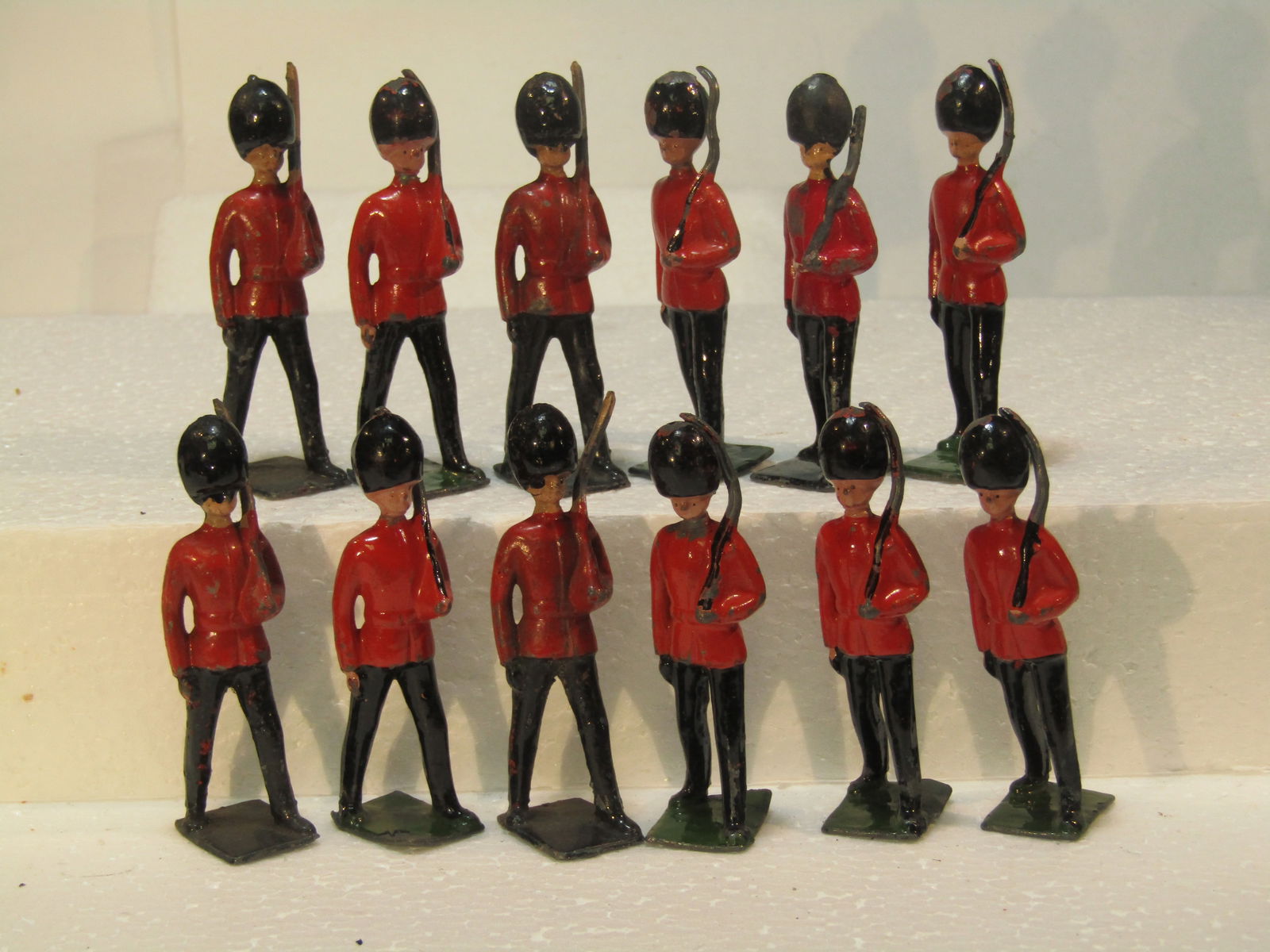 Britains Scots Guards (1 of 2)