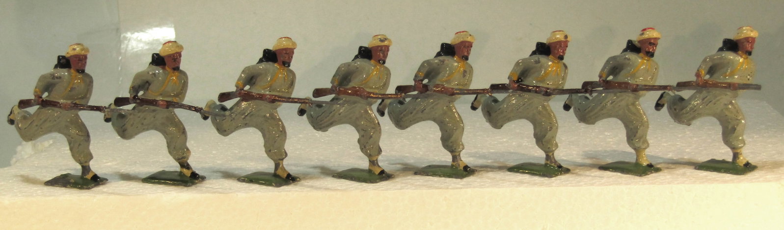 Britains No 191 French Turcos: Britains Ltd. # 191. French Turcos. 8 pieces in pre war paint. One bayonet missing. Condition Good. Unboxed.