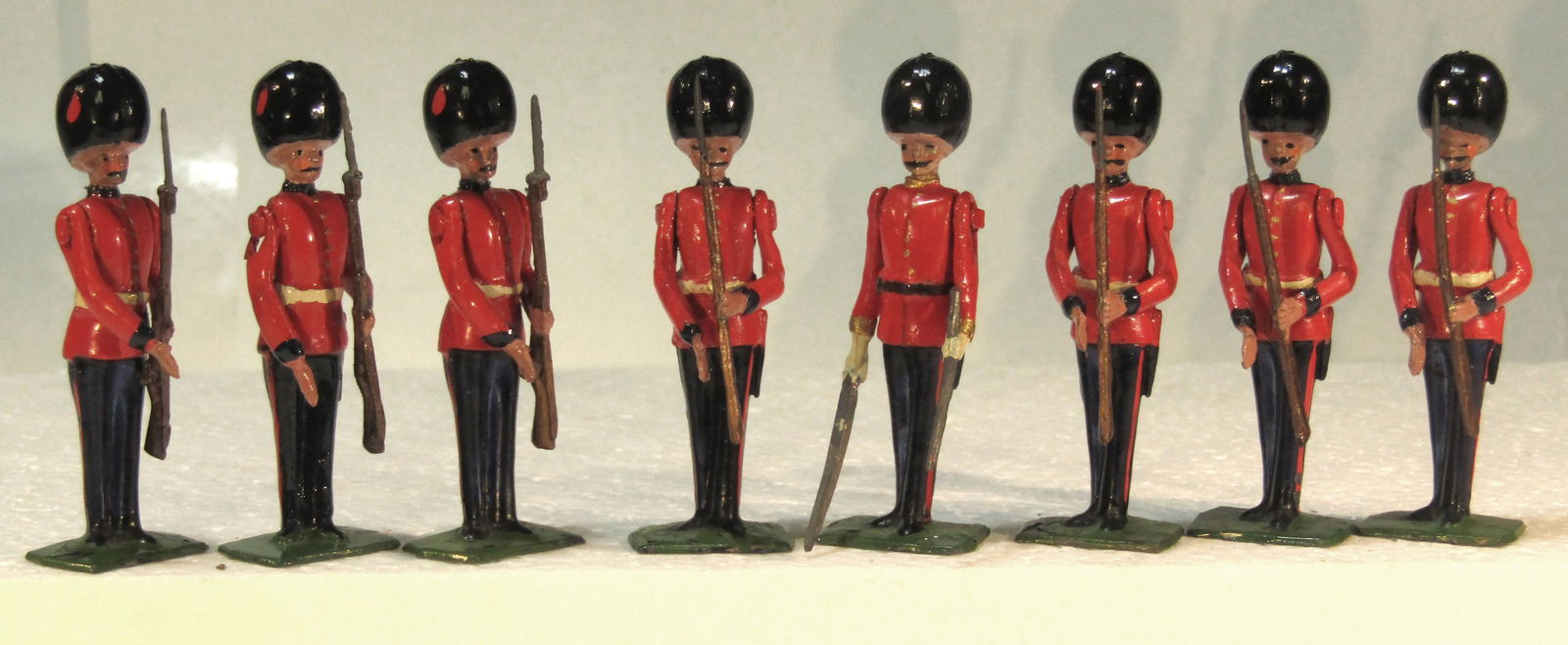 Britains No 205 Coldstream Guards (1 of 2)