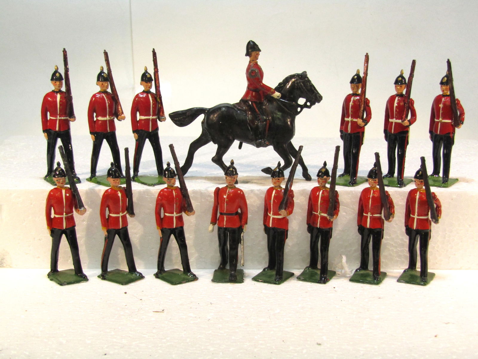 Britains No 76 Middlesex Regiment and No 36 (1 of 2)