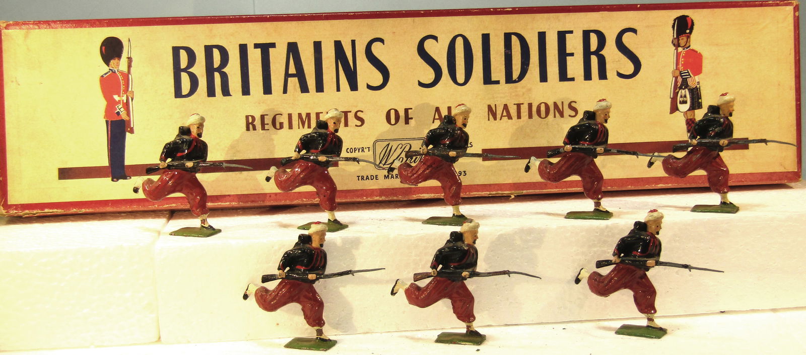 Britains No 142 French Zouaves (1 of 2)