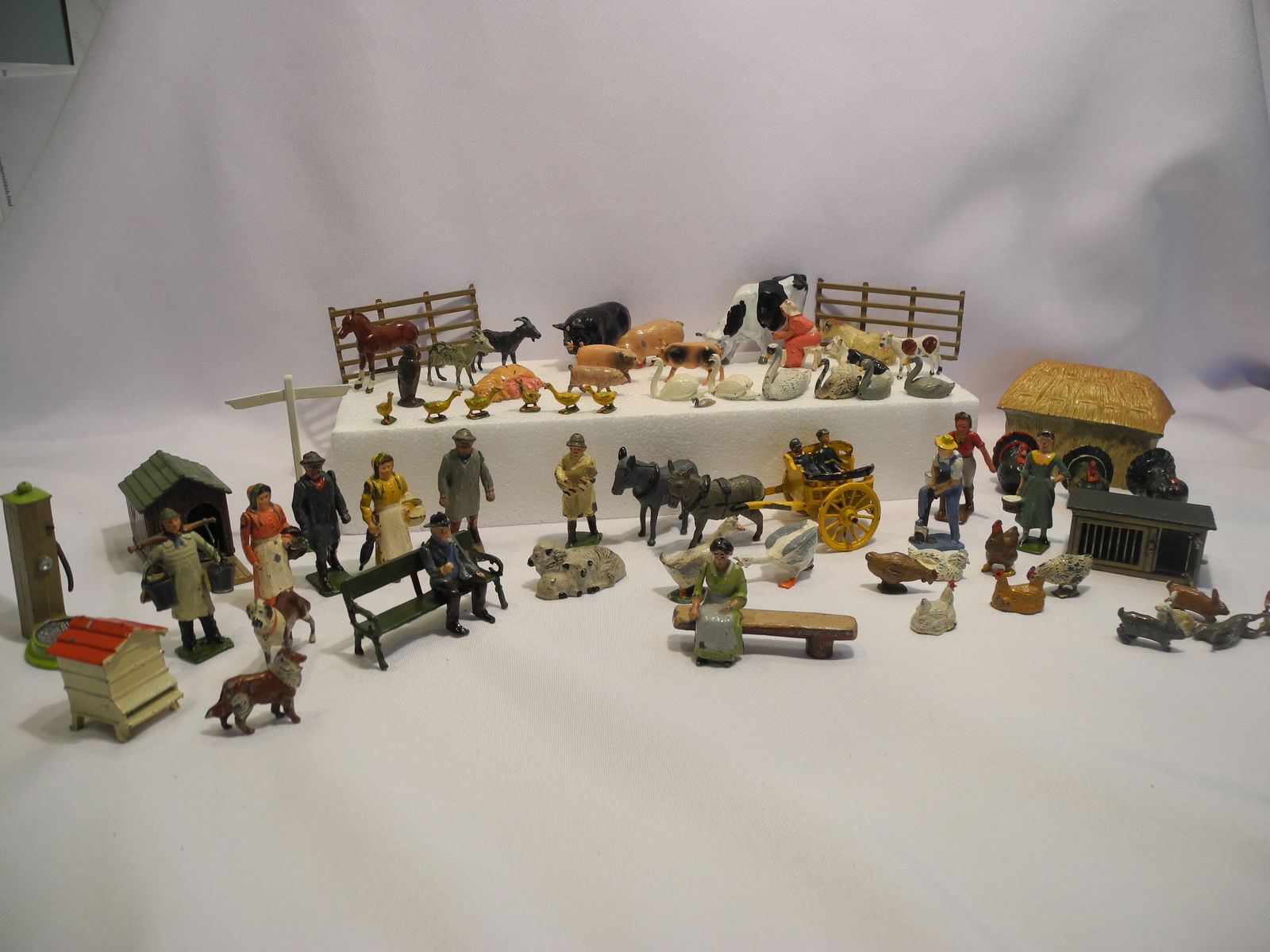 Assorted Farm Lot (1 of 6)
