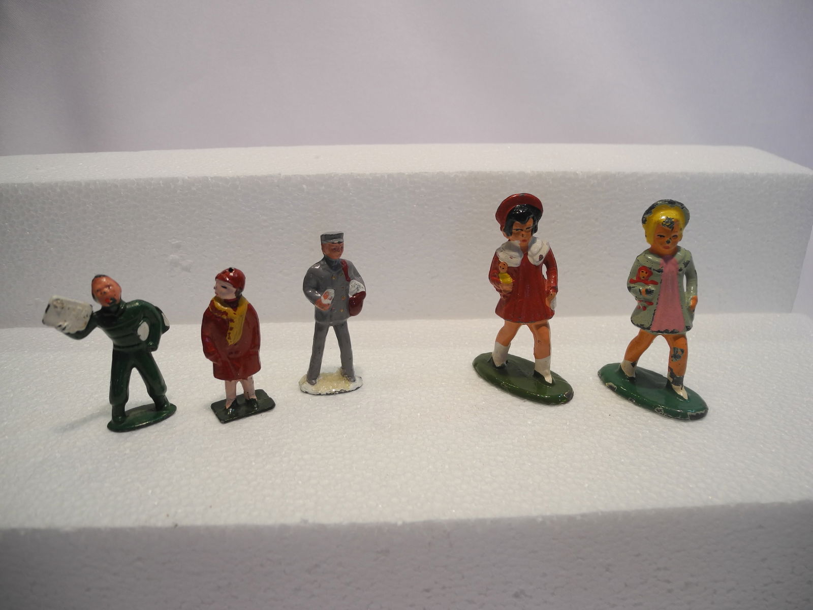 American Dimestore (1 of 1)