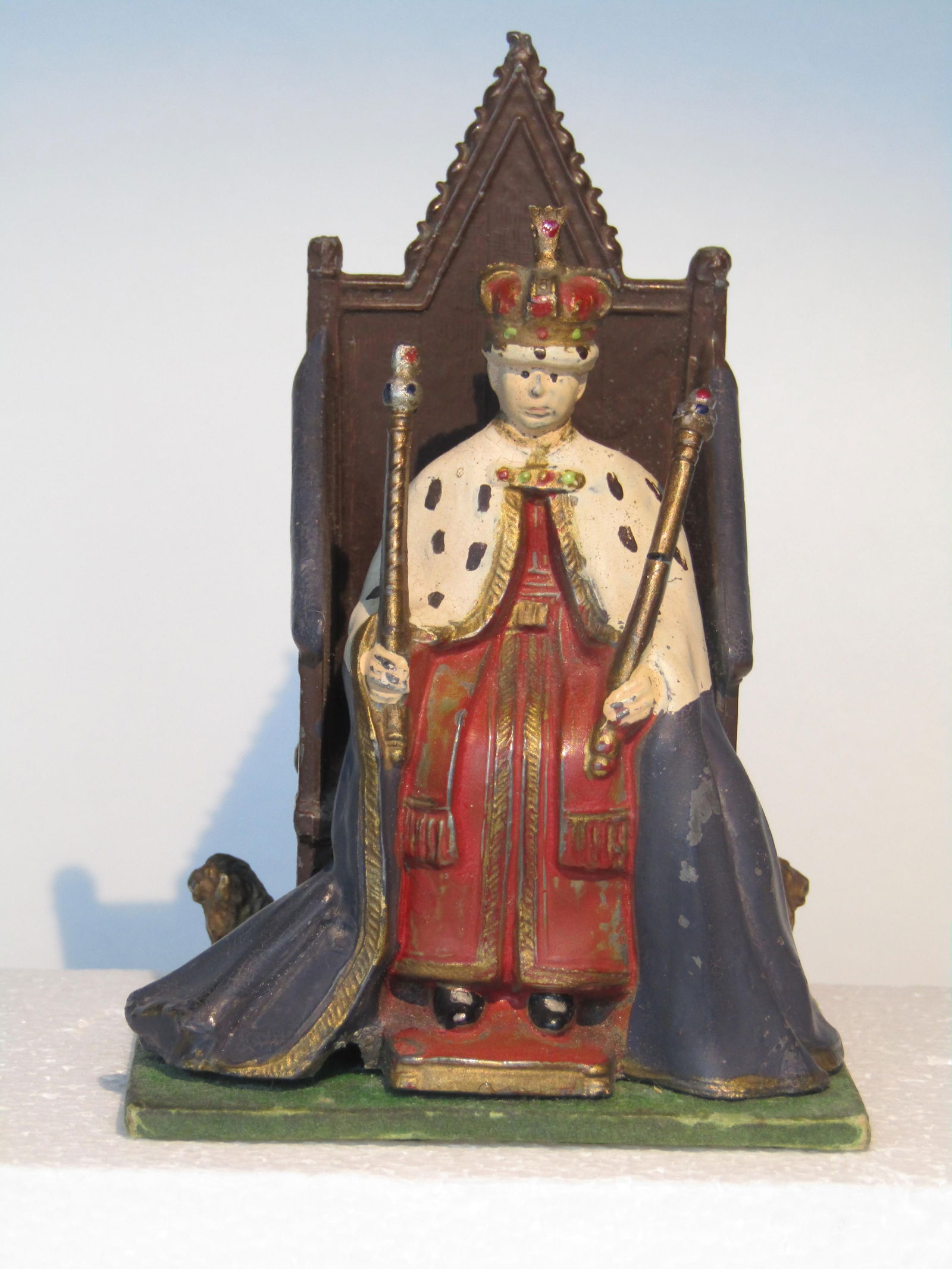Johillco Rare Seated King George VI (1 of 1)