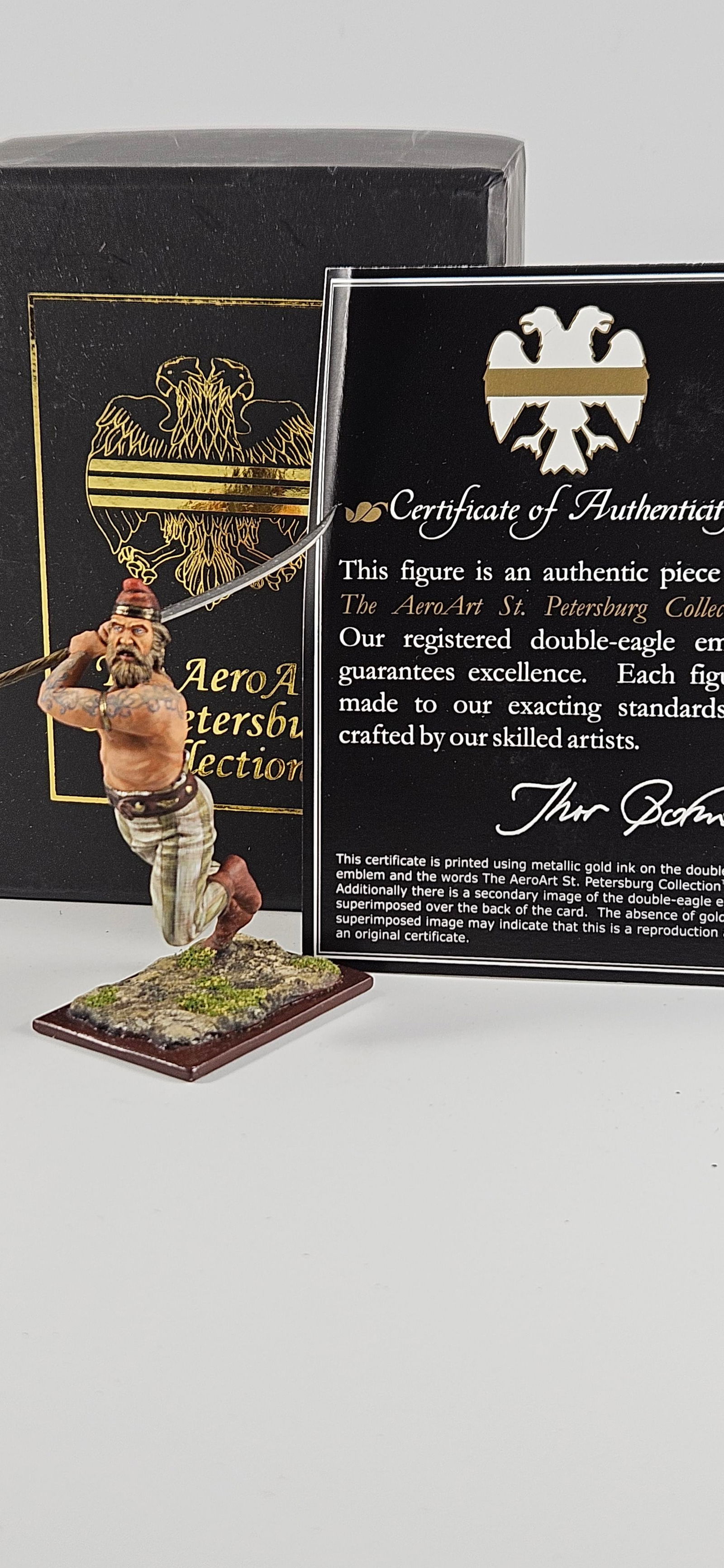 AeroArt St. Petersburg Dacian Warrior Charging (1 of 4)