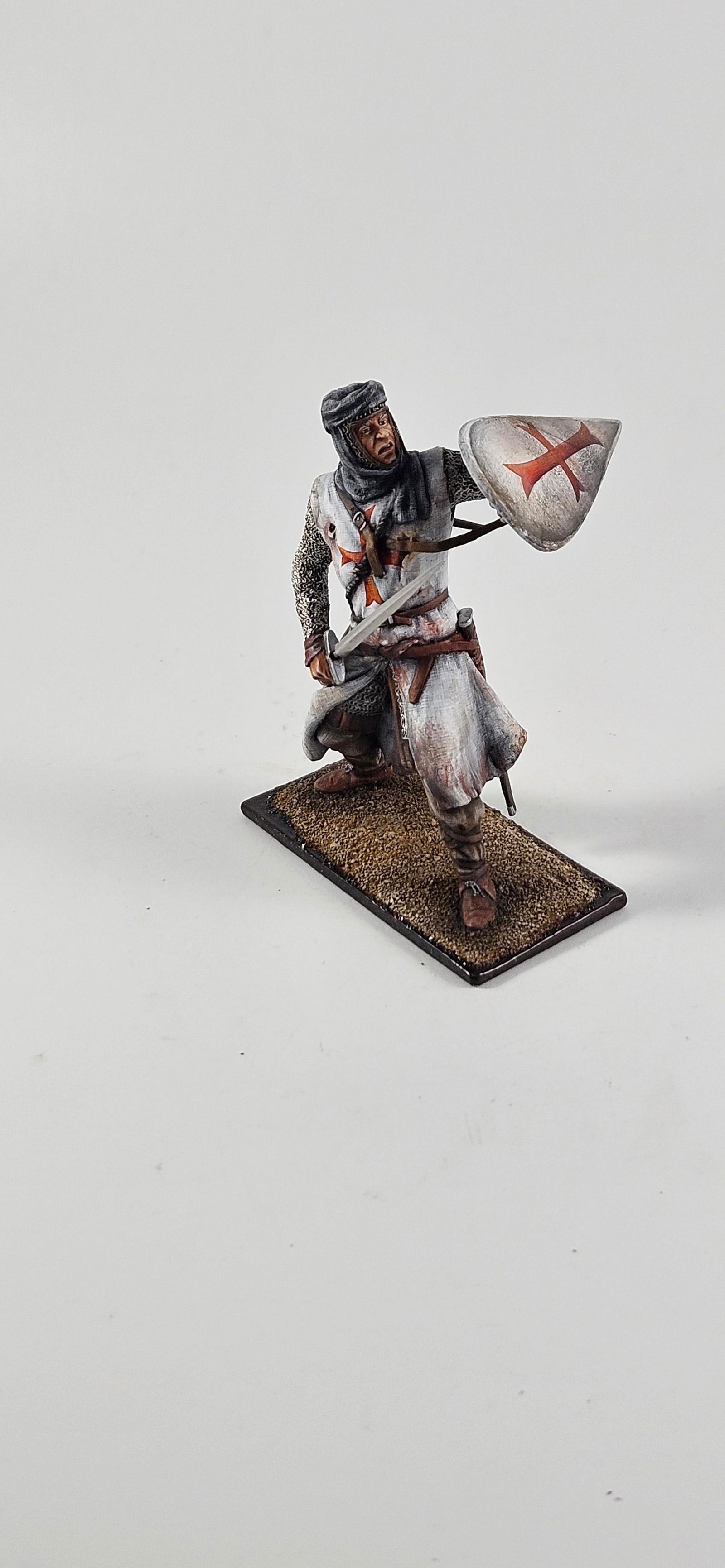 AeroArt St. Petersburg Nevskaya Crusader Knight (1 of 5)