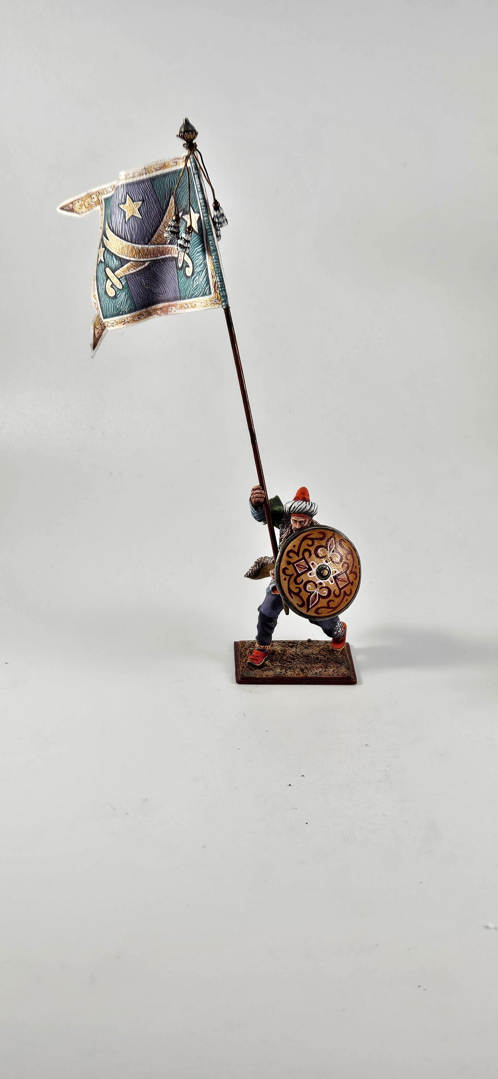 Amber St. Petersburg Russian Persian Flagbearer (1 of 4)