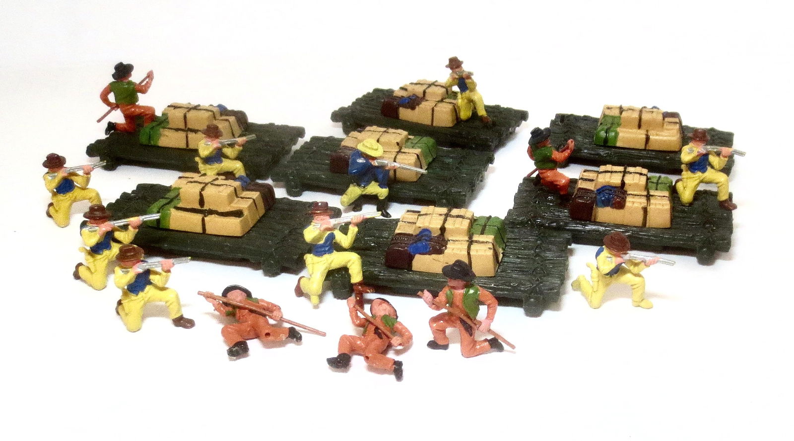 Britains Plastic Wild West Rafts & Cowboys (1 of 1)