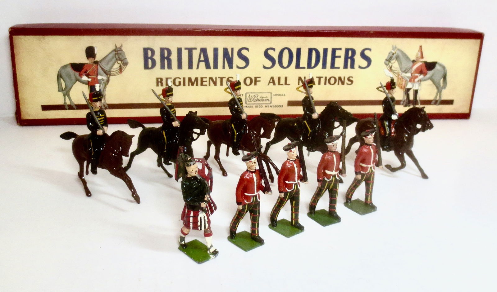 Britains #2075 7th Queen's Own Hussars (1 of 1)