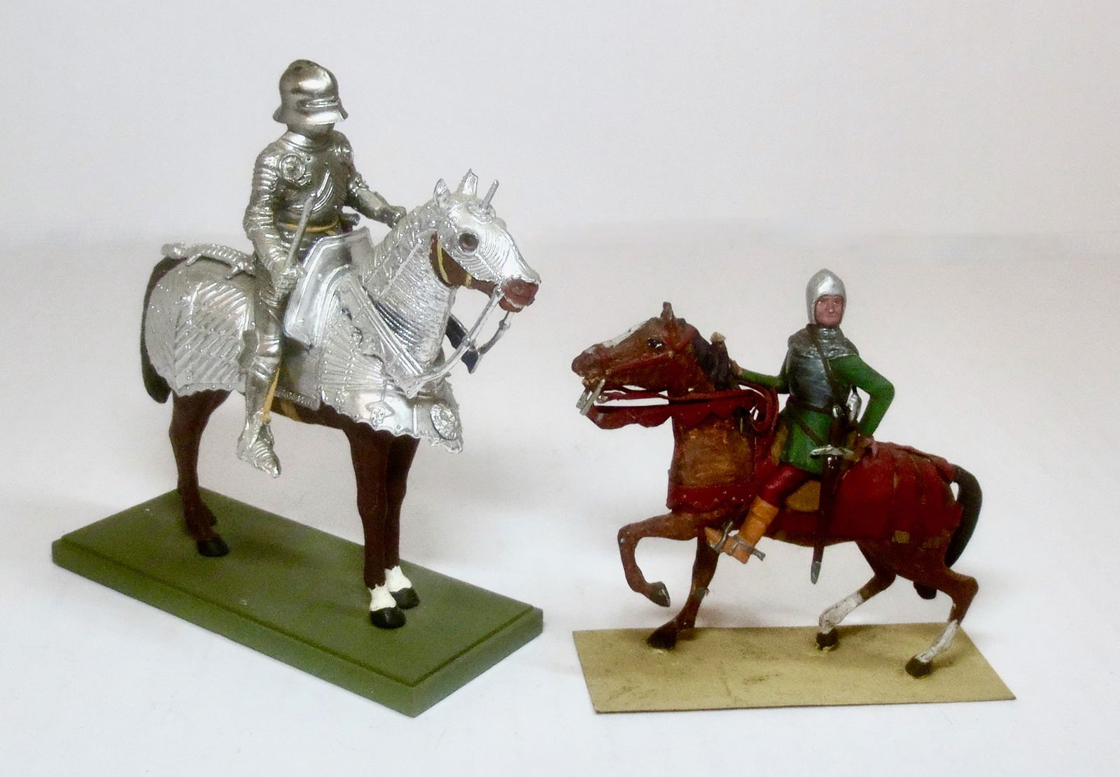 Medieval Knight & Yeoman Figures (1 of 1)