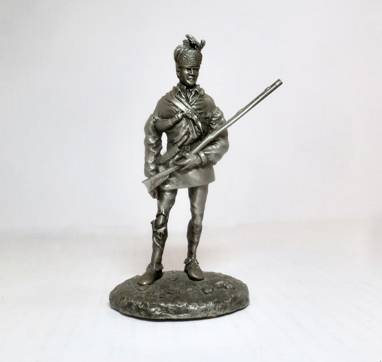 "American Rifleman, 1776" Pewter Sculpture: Company of Military Historians. Sculpted by noted artist Shepherd Paine. Circa 1980. 5" tall. Mint condition.