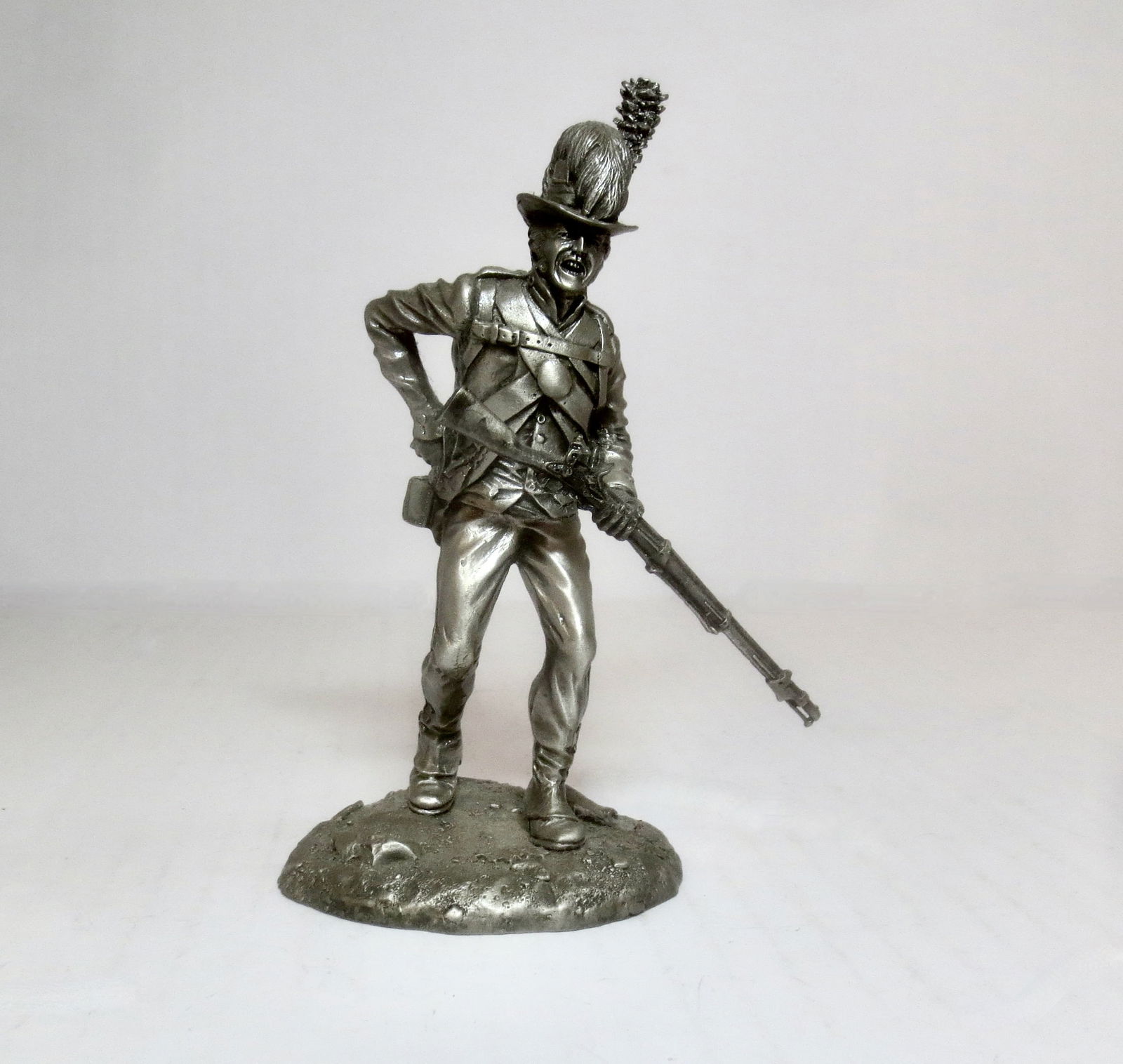 "Wayne's Legion, 1795" Pewter Sculpture: Company of Military Historians. Sculpted by noted artist Shepherd Paine. Circa 1980. 5" tall. Mint condition.