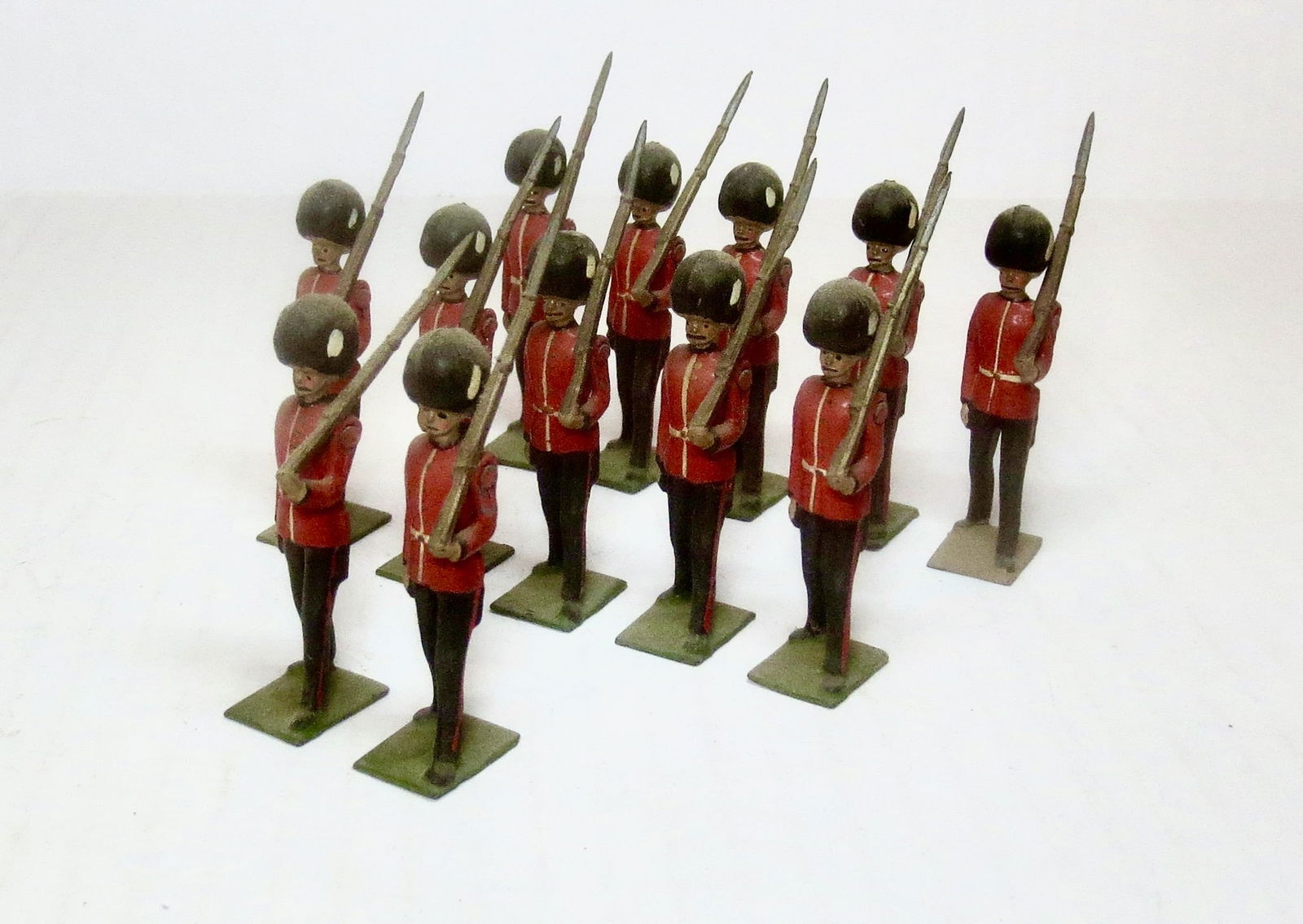 Britains Grenadier Guards Marching (1 of 1)