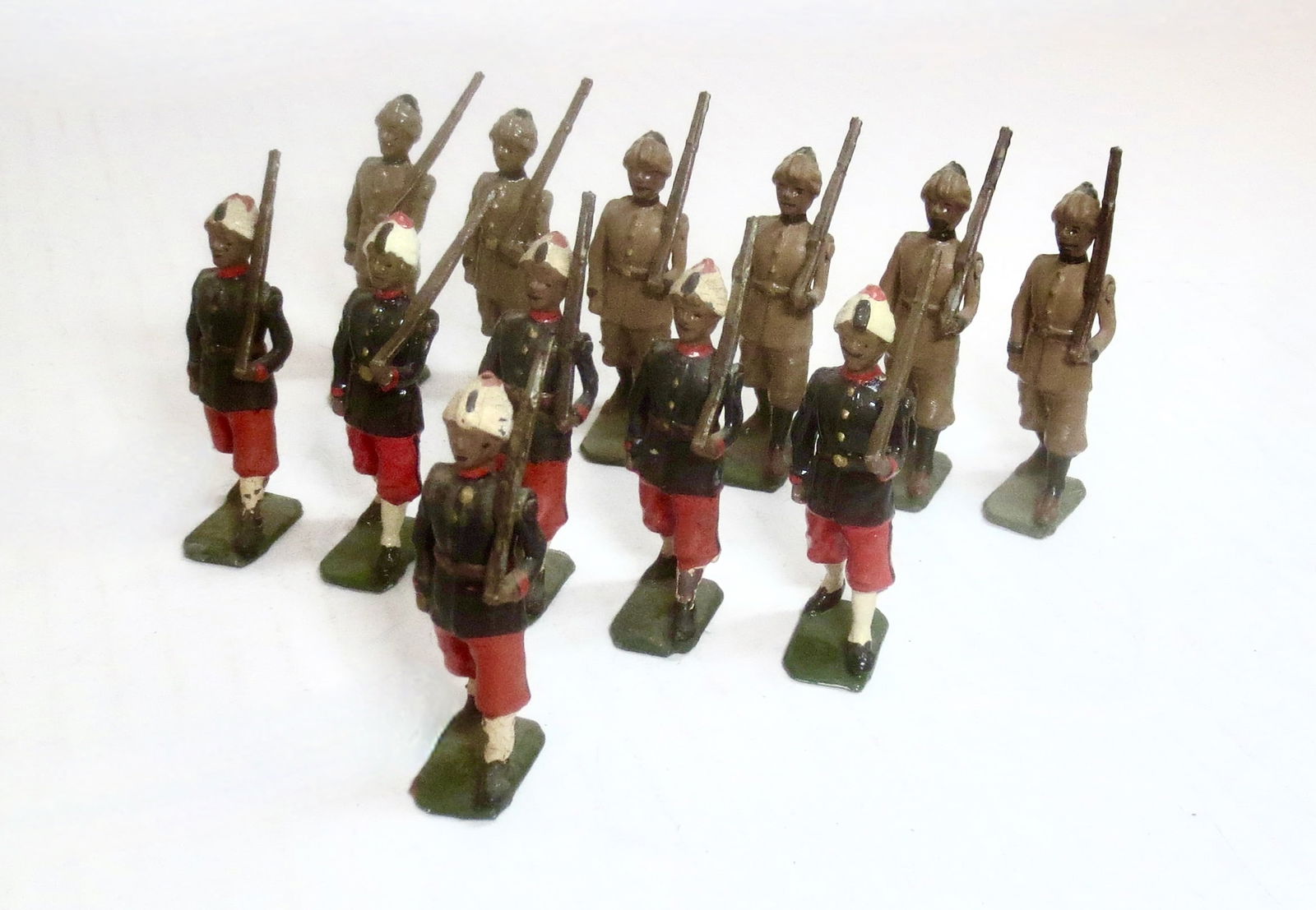 Britains Indian Army Infantry Types (1 of 1)