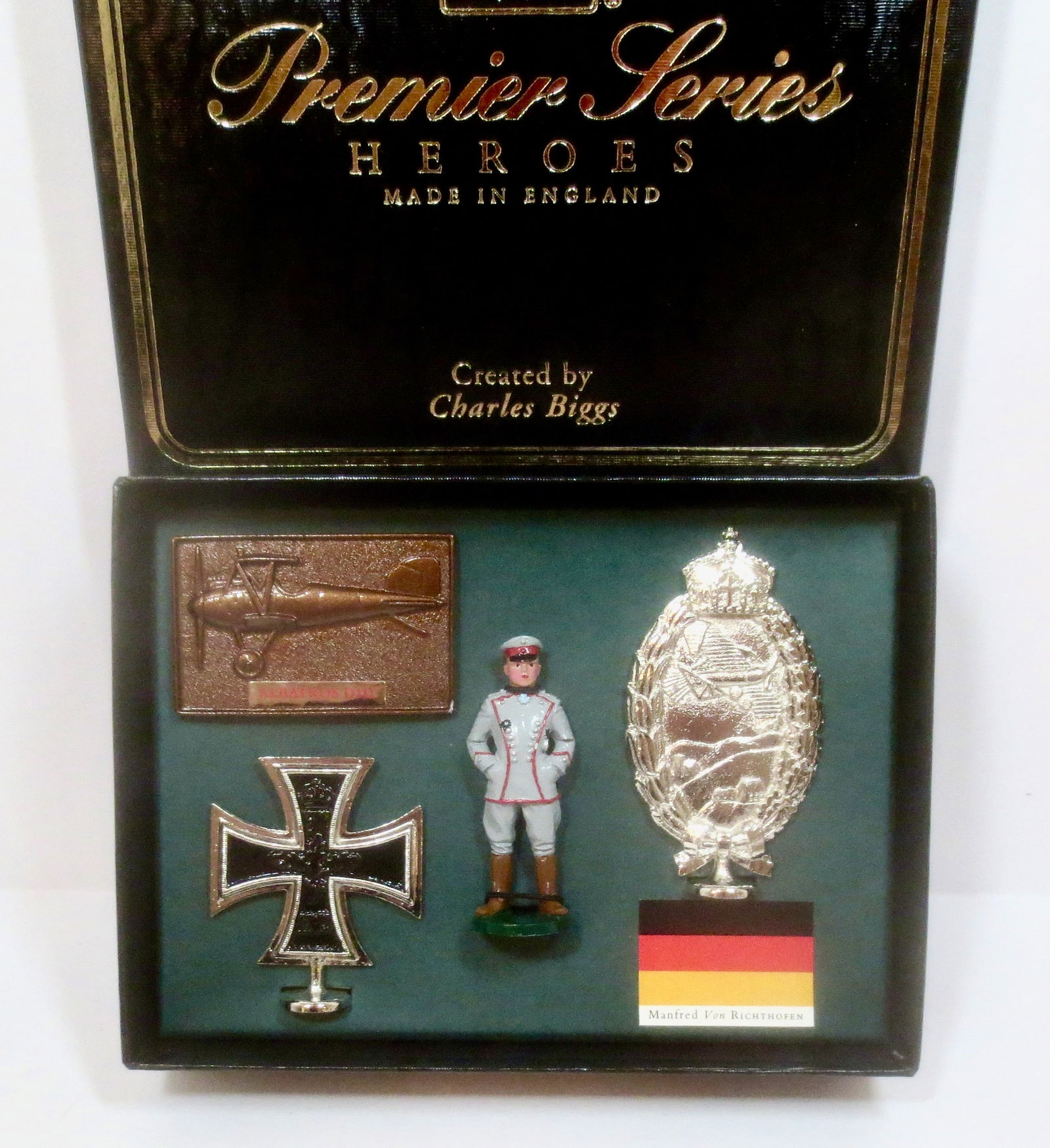 Britains Premier Series Heroes #8934 (1 of 1)