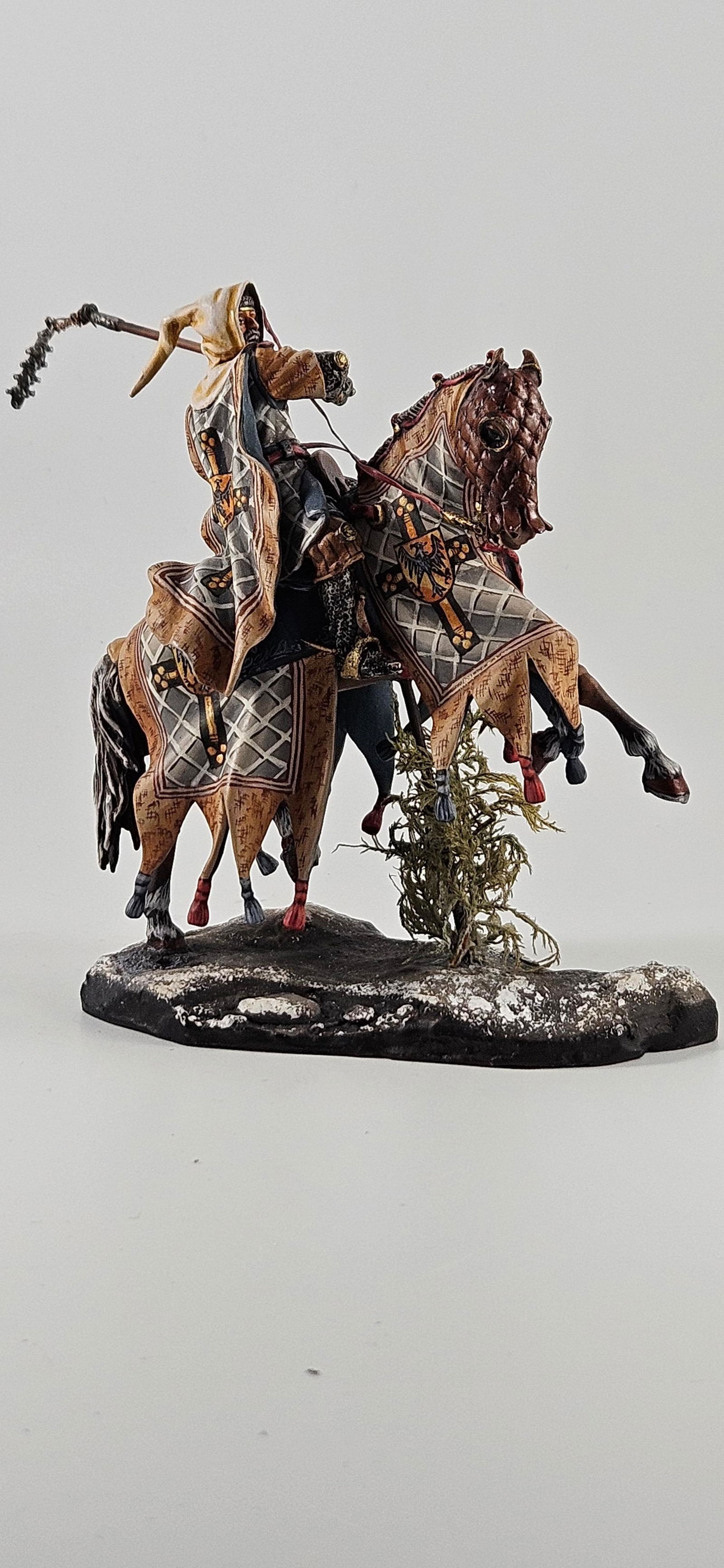 Amber Studio St. Petersburg Mtd Medieval Knight (1 of 4)