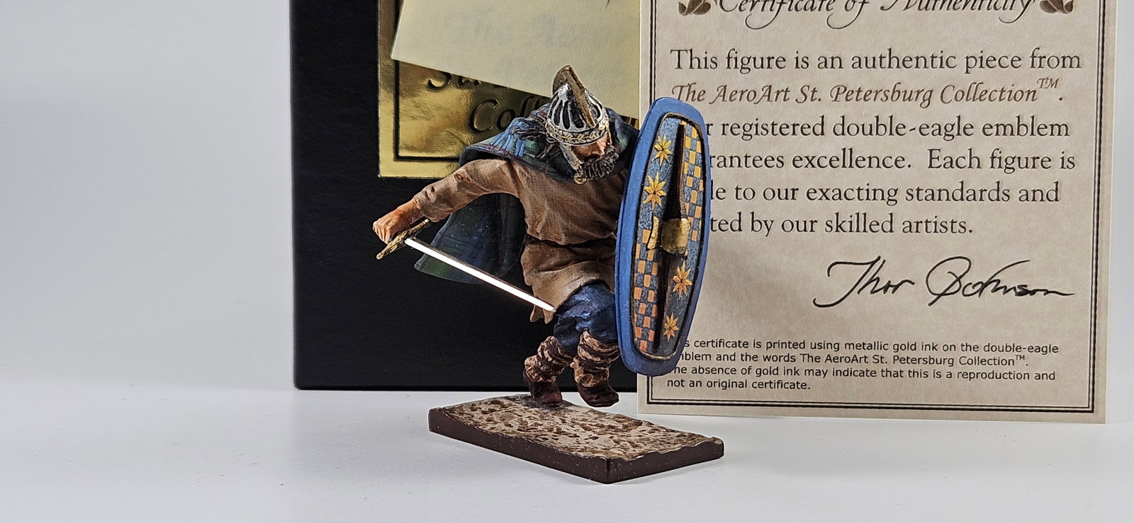 AeroArt St. Petersburg Celt Noble Charging: AeroArt Military Miniatures - The St. Petersburg Collection #2011 - Celt Noble Charging with Sword & Shield. Excellent, Boxed, 1 piece.