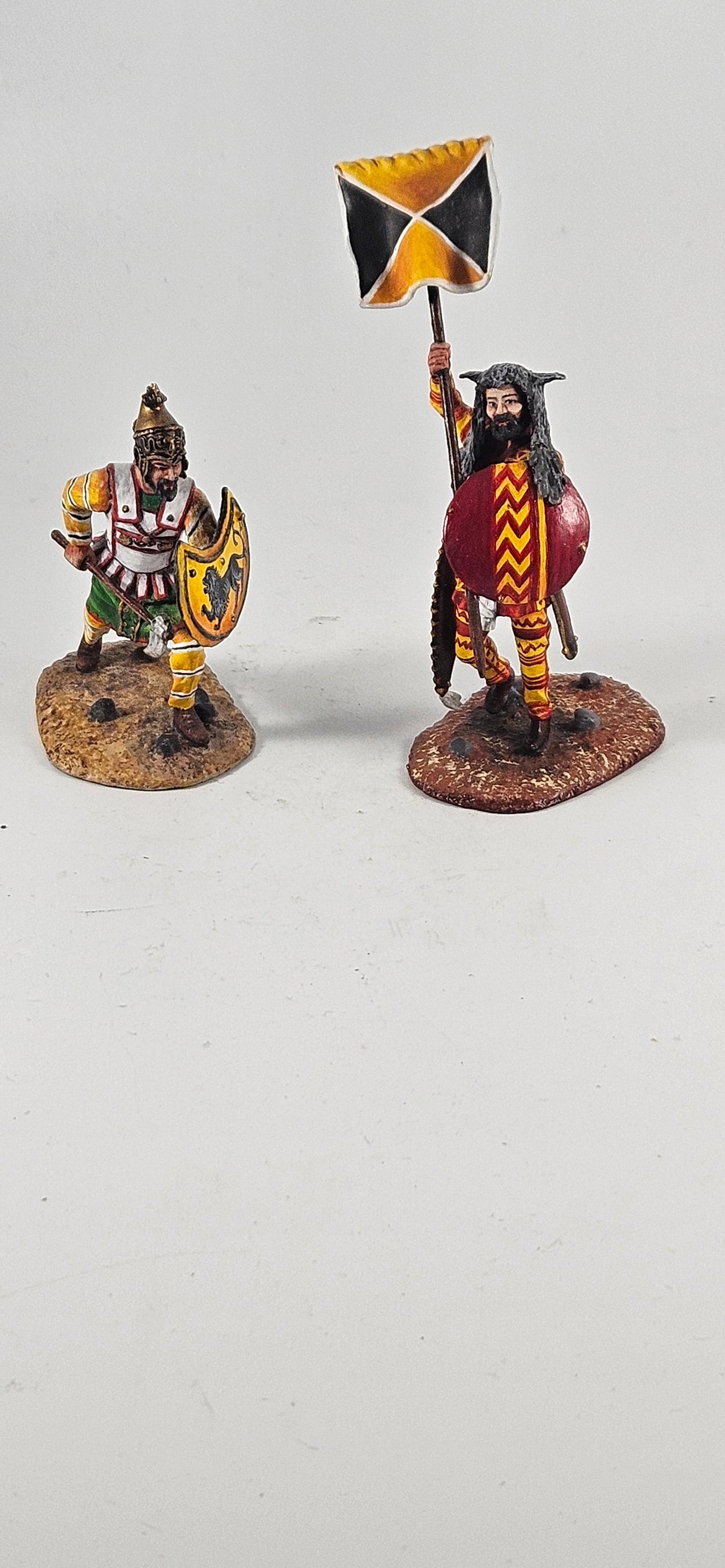 Bijato St. Petersburg Persian Warriors Lot: Bijato St. Petersburg Collection Persian Warrior Lot - Flagbearer and Persian with Ax. Excellent condition 2 pieces.