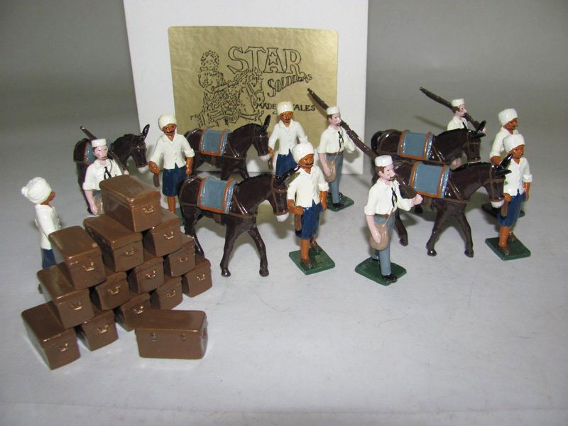Star 1st Bengal European Fusiliers: 1857 2 pack mules, 1 mounted officer, 2 native handlers, 6 fusiliers, Escort both sets STAR #28 STAR SERIES Limited edition of 100 sets. These sets continue the range of Victorian figures by adding un